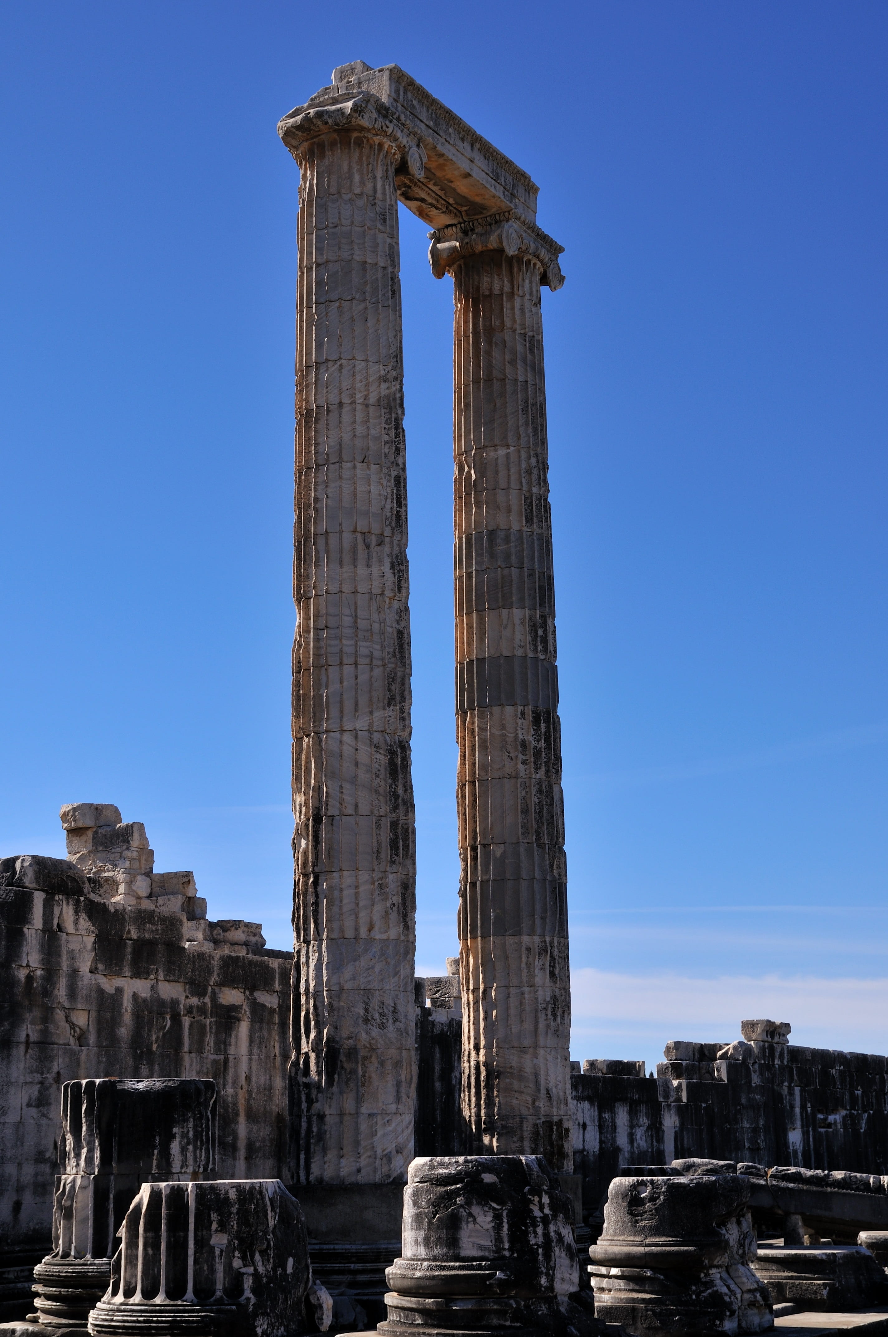 ancient, vacations, architecture, damaged, travel, built structure, the past, altinkum, tourism, islam, turkish, day, old ruin, city, architectural column, Phone HD Wallpaper