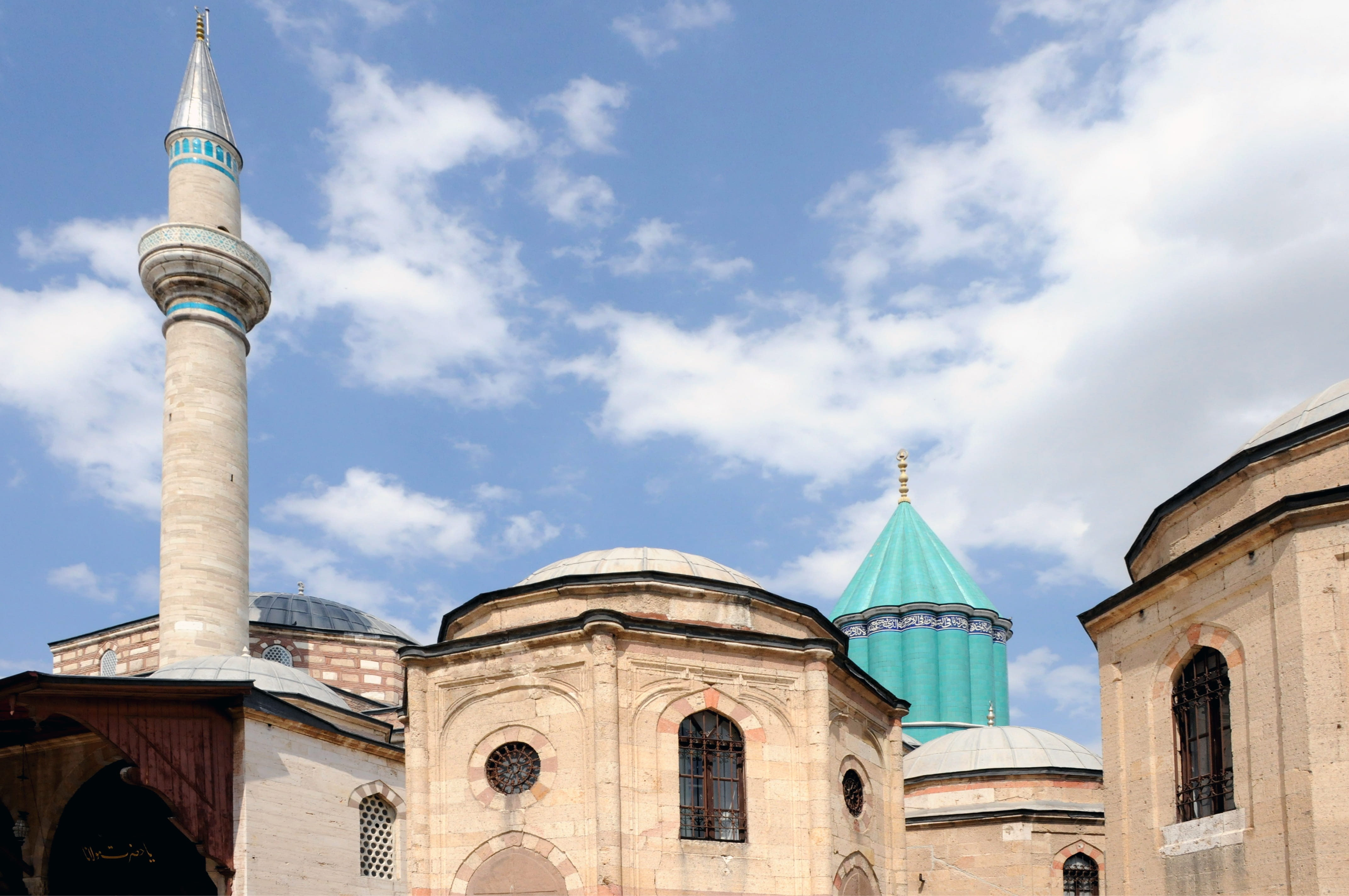 architecture, mosquet, building exterior, art, outdoors, spire, building, ornament, islamic, built structure, green, arabic, dome, religion, 4K, belief, HD Wallpaper