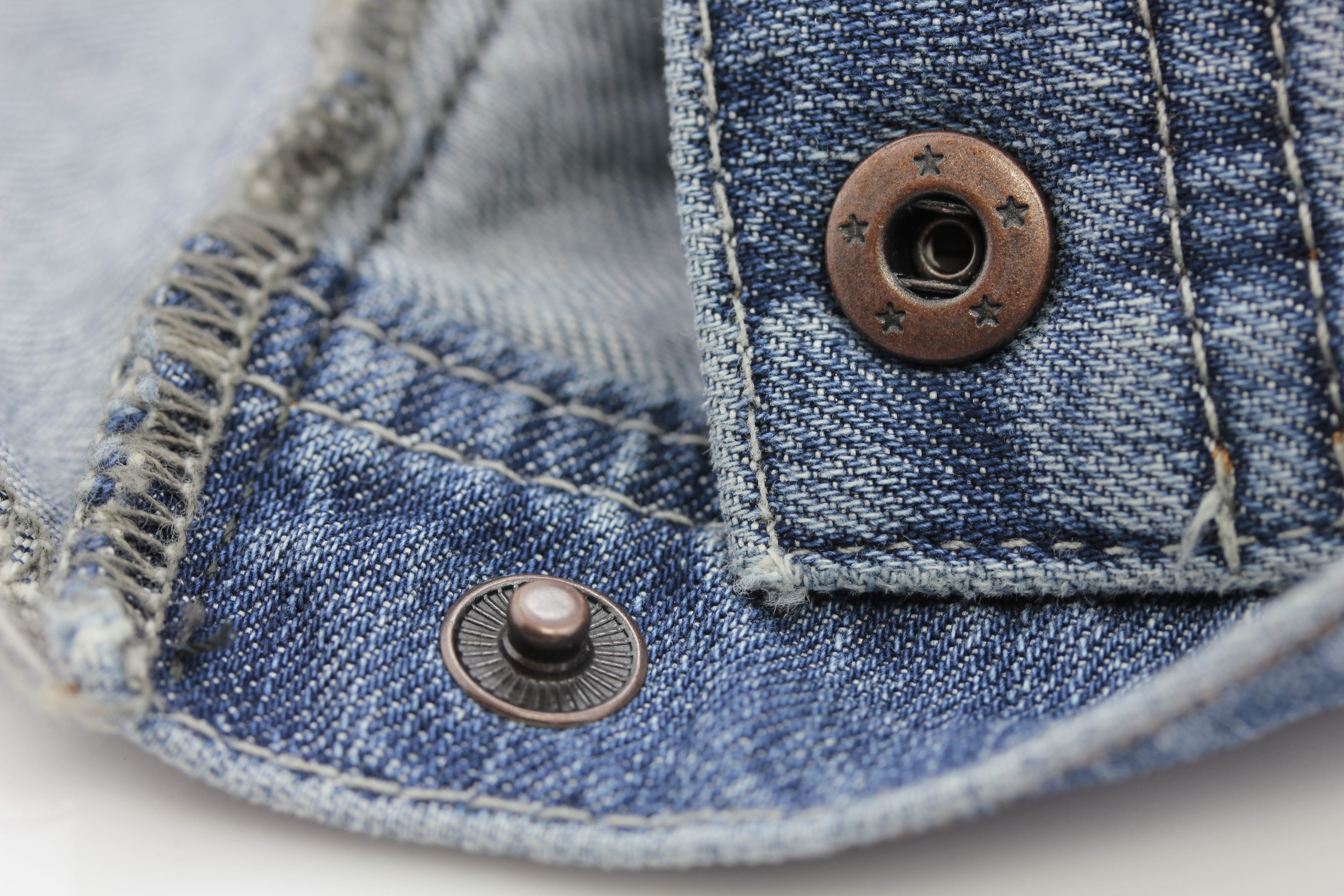 pattern, close-up, fabric, Yarn, blue, jeans, technology, ata, 5K, full frame, denim, textile, selective focus, button, style, material, design, old, no people, HD Wallpaper