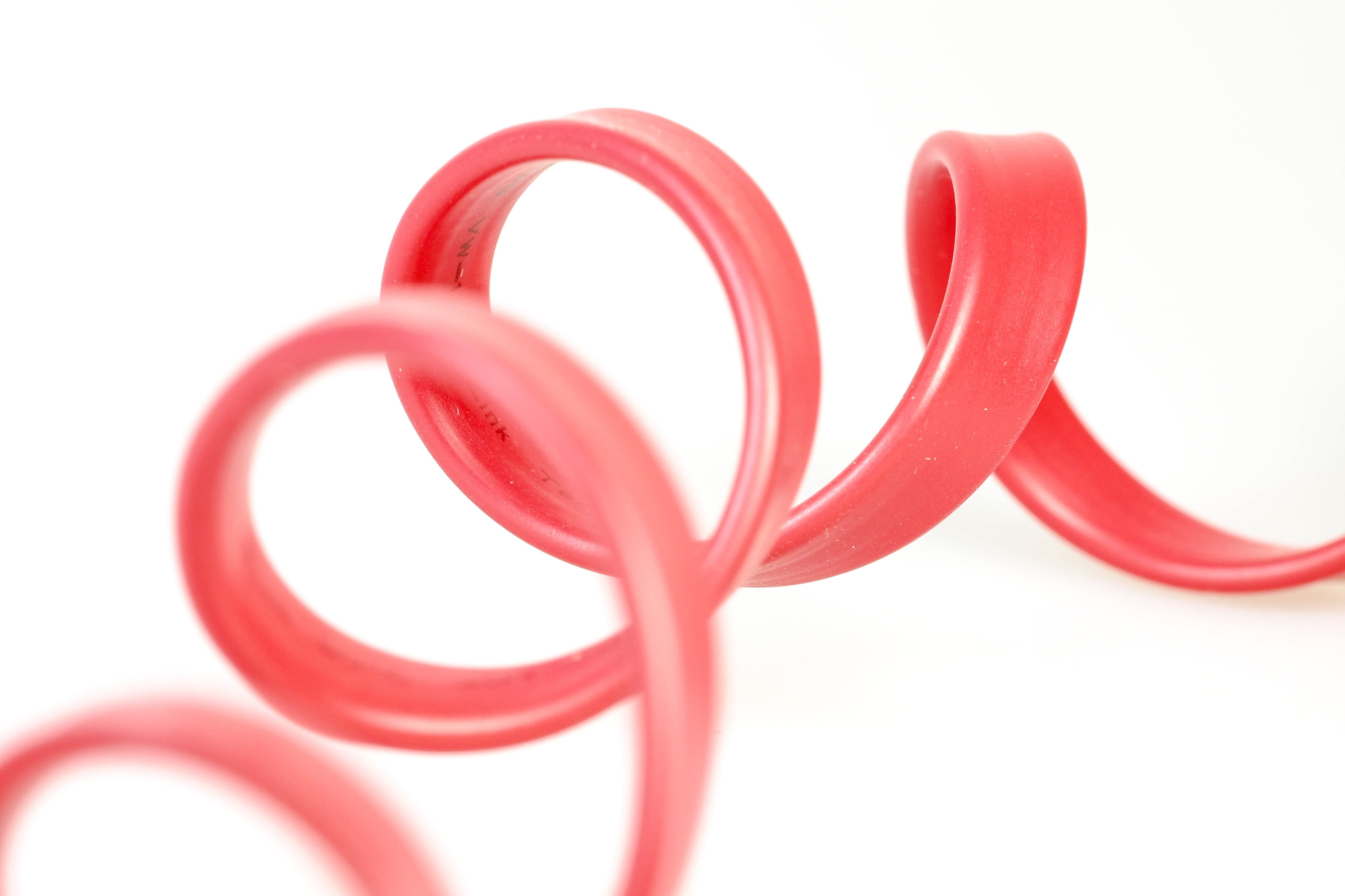 accessories, copy space, connection, macro, spiral, cut out, curve, black, cable, isolated, shape, datailaufnahme, data processing, studio shot, computer, HD Wallpaper