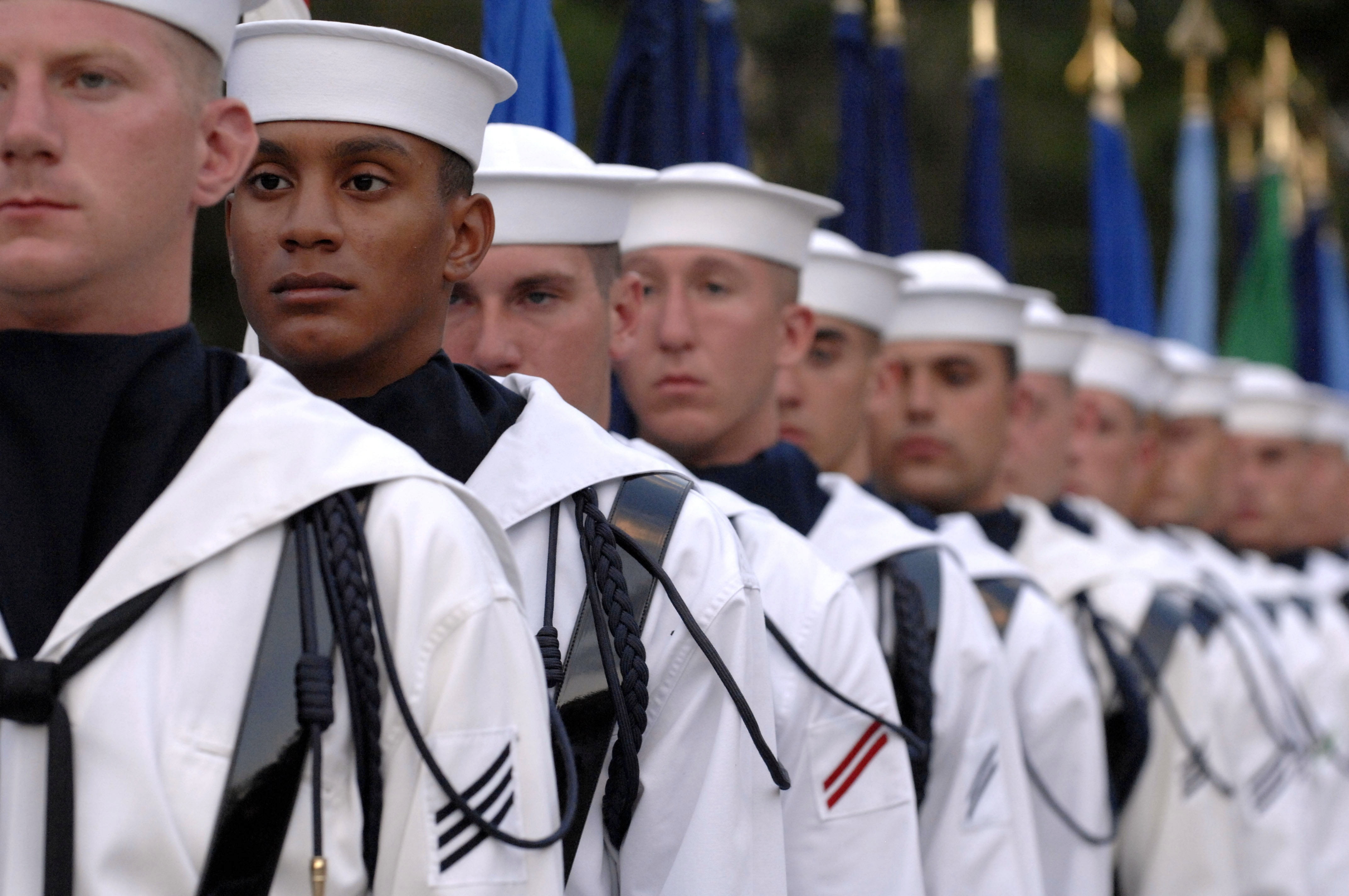cooperation, 4K, honor, portrait, mid adult, wearing, teamwork, mature men, usa, military, young adult, navy, standing, line, occupation, white, business, HD Wallpaper