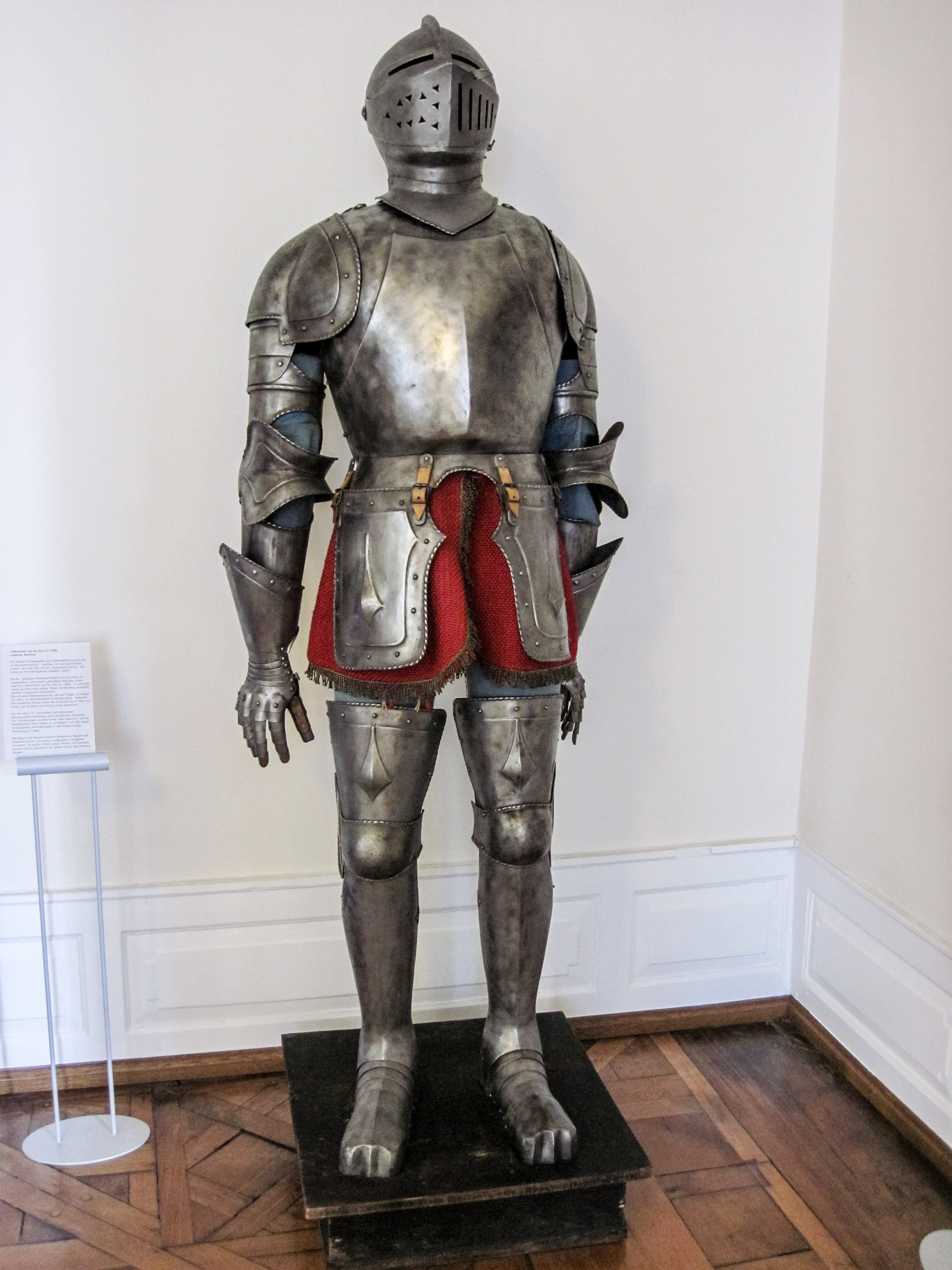 indoors, metal, security, robot, no people, wall - building feature, human representation, suit of armor, knight - person, standing, representation, the past, Phone HD Wallpaper