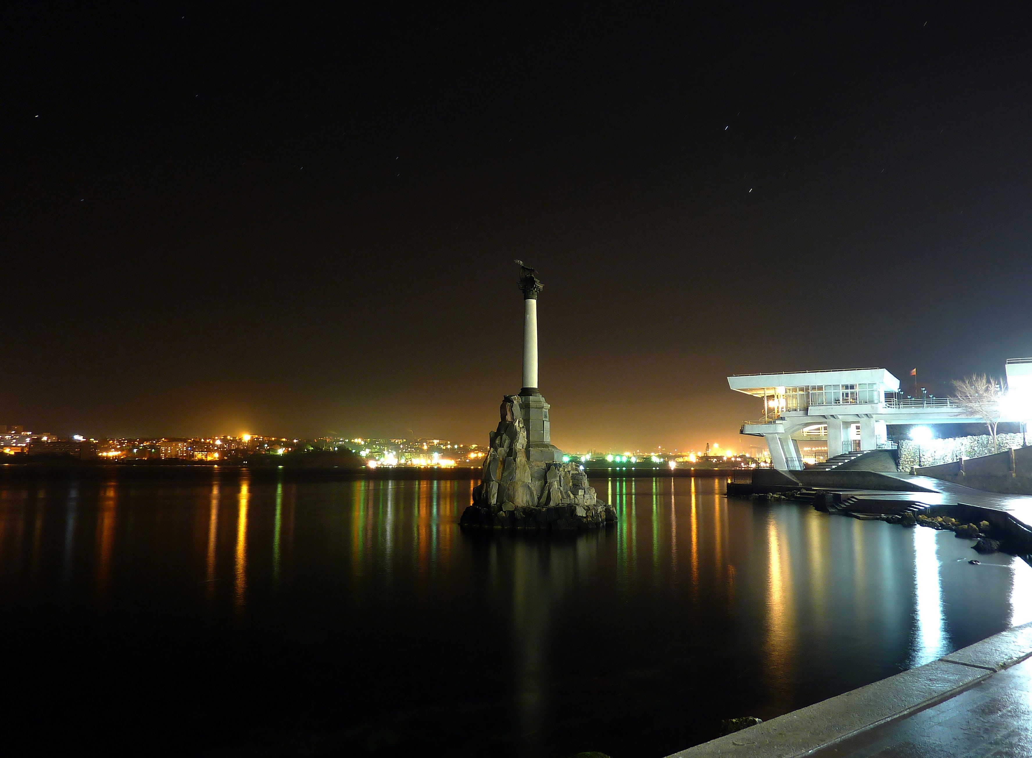 monument, architecture, outdoors, sea, bay, city, skyscraper, water, tower, sevastopol, built structure, waterfront, building, river, harbor, the scuttled ships, HD Wallpaper