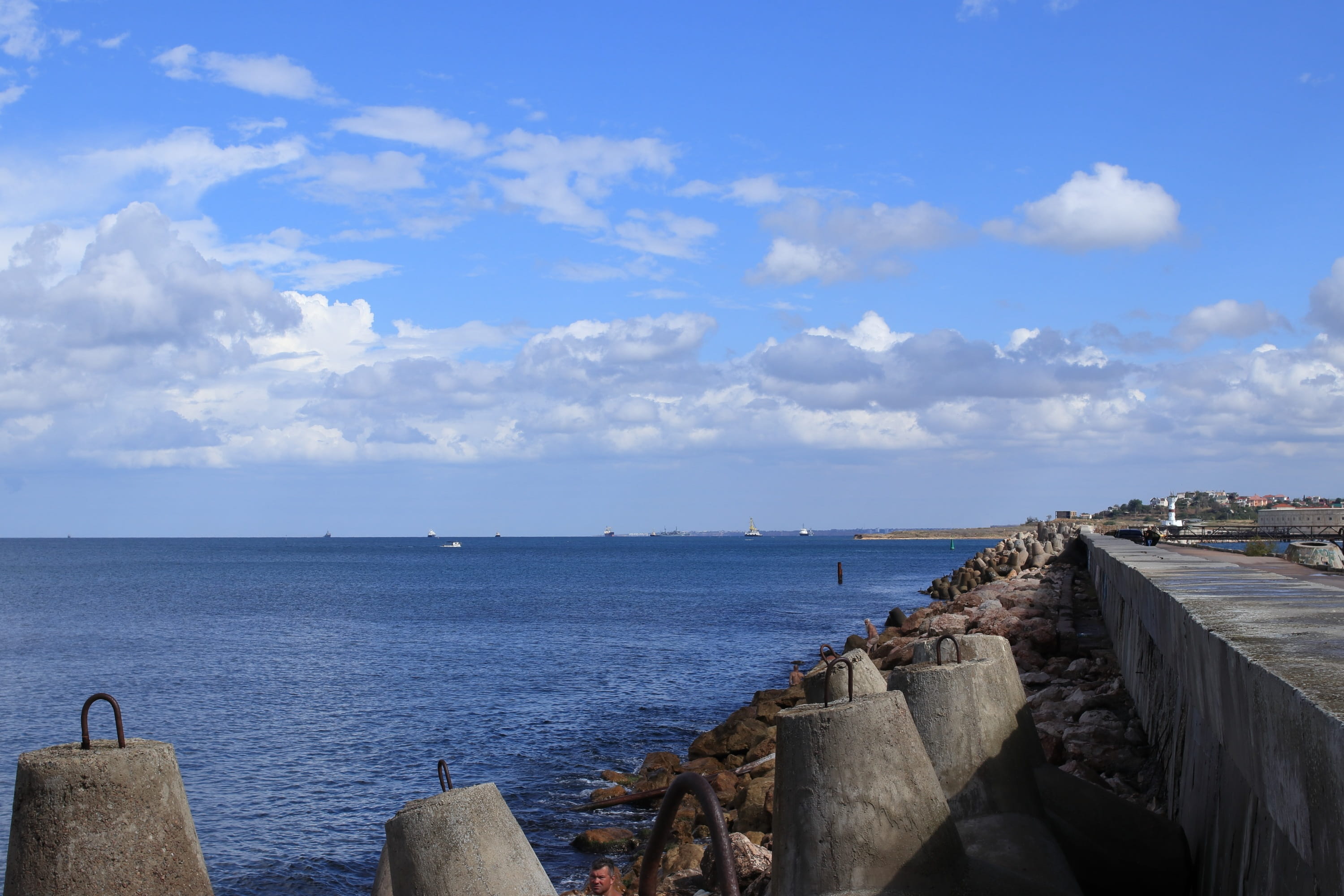 horizon over water, no people, horizon, sevastopol, groyne, non-urban scene, sky, they say, outdoors, water, beauty in nature, 2K, cloud - sky, fencing, HD Wallpaper