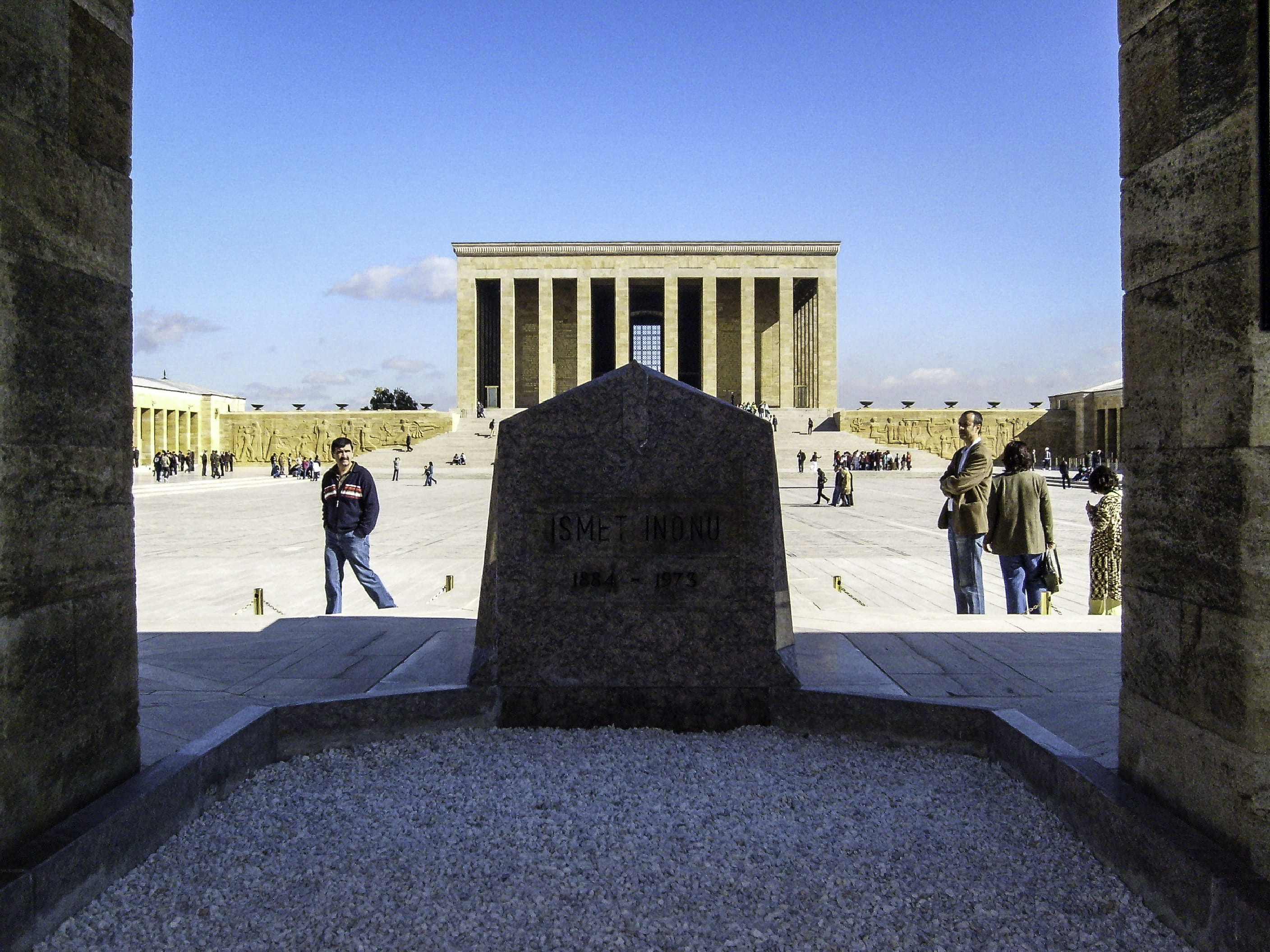 group of people, men, monument, ancient civilization, İsmet İnönü, ismet, visit, politics, building, history, lifestyles, public domain, Ankara, memorial, HD Wallpaper