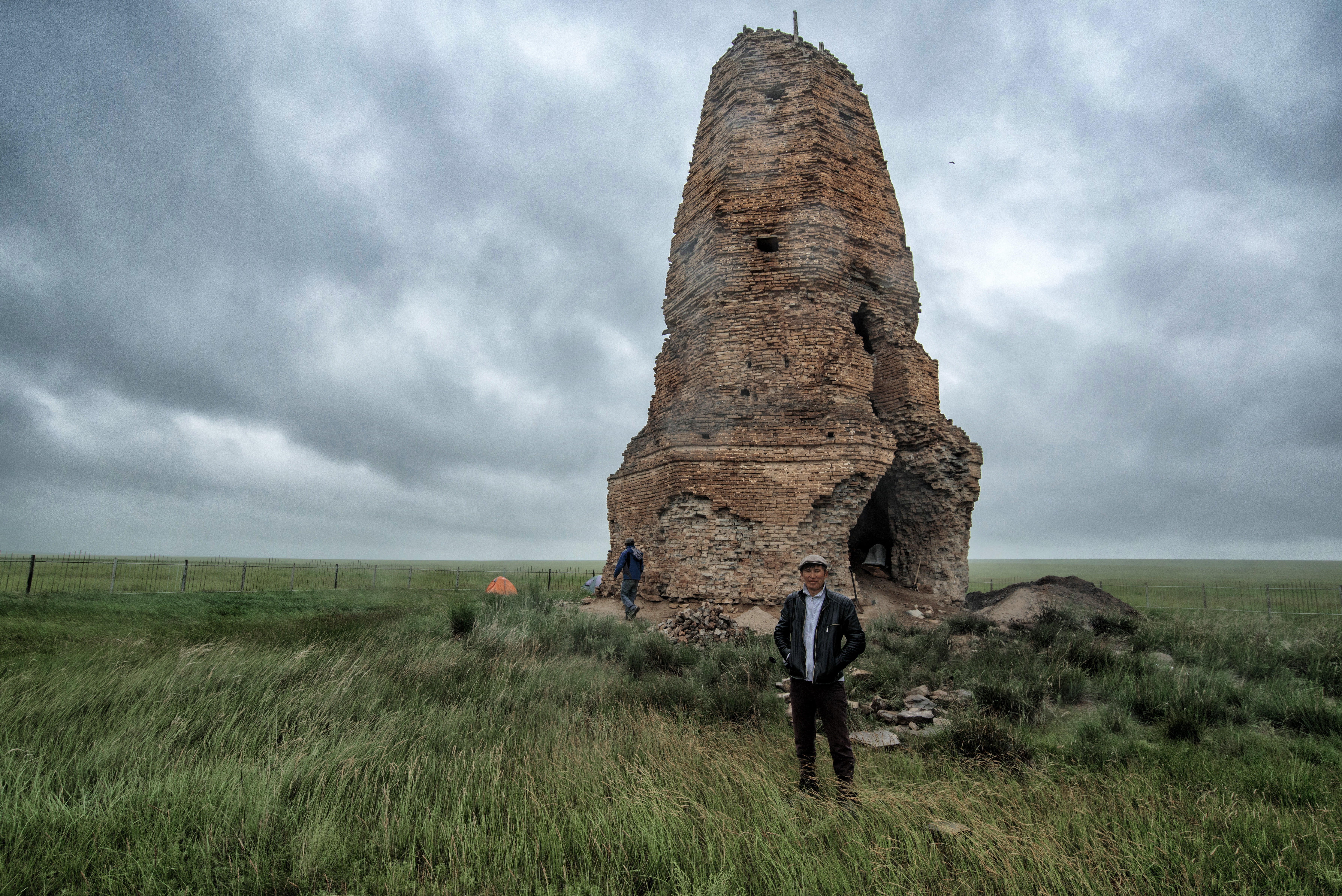 real people, about 1000 years ago, excavations, overcast, kitan era, plant, environment, beauty in nature, 5K, non-urban scene, herurenbazu stupa, landscape, HD Wallpaper