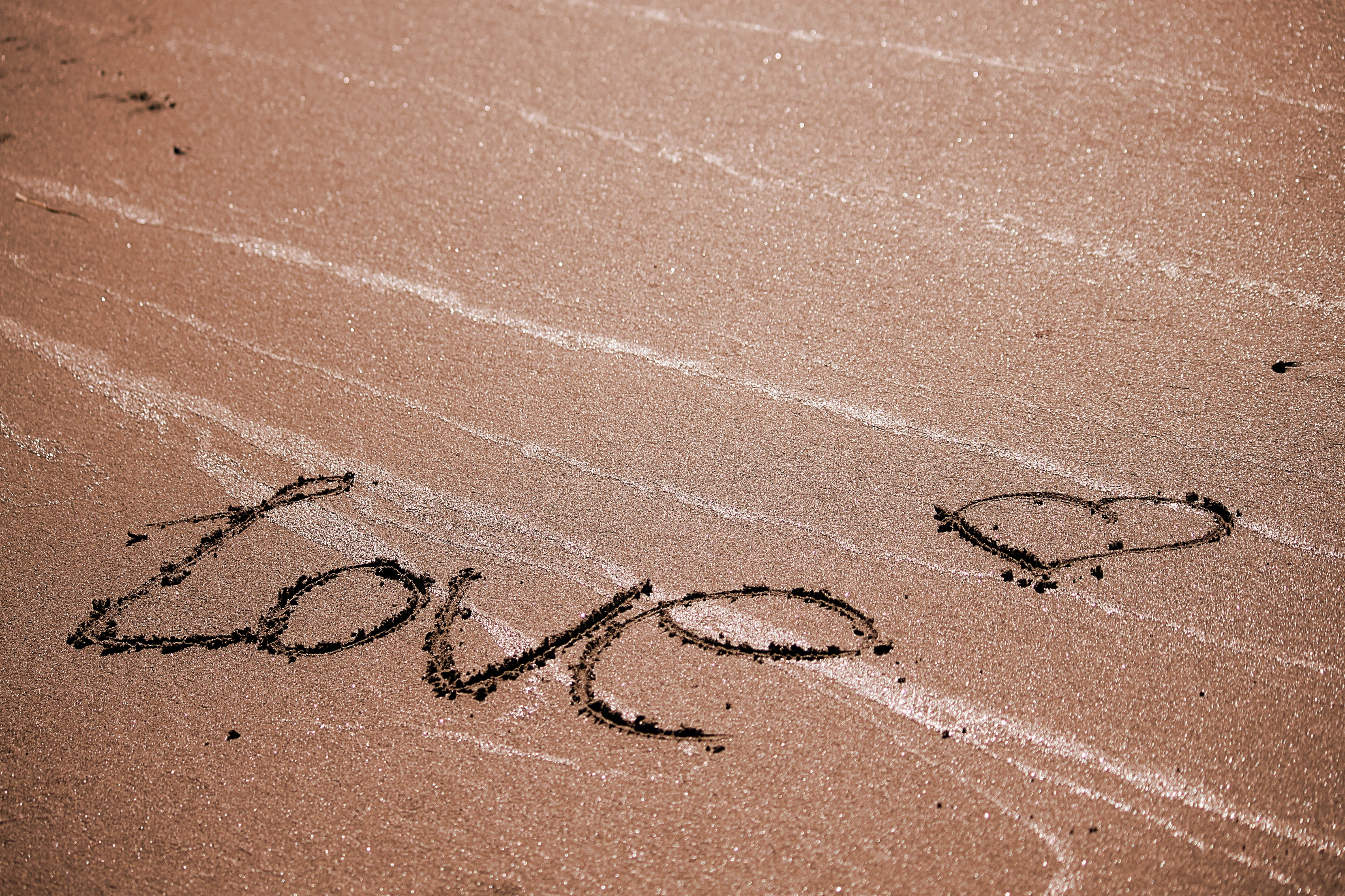 sunlight, emotion, creativity, capital letter, sand, western script, positive emotion, nature, conceptual, brown, ocean, text, message, love, communication, HD Wallpaper