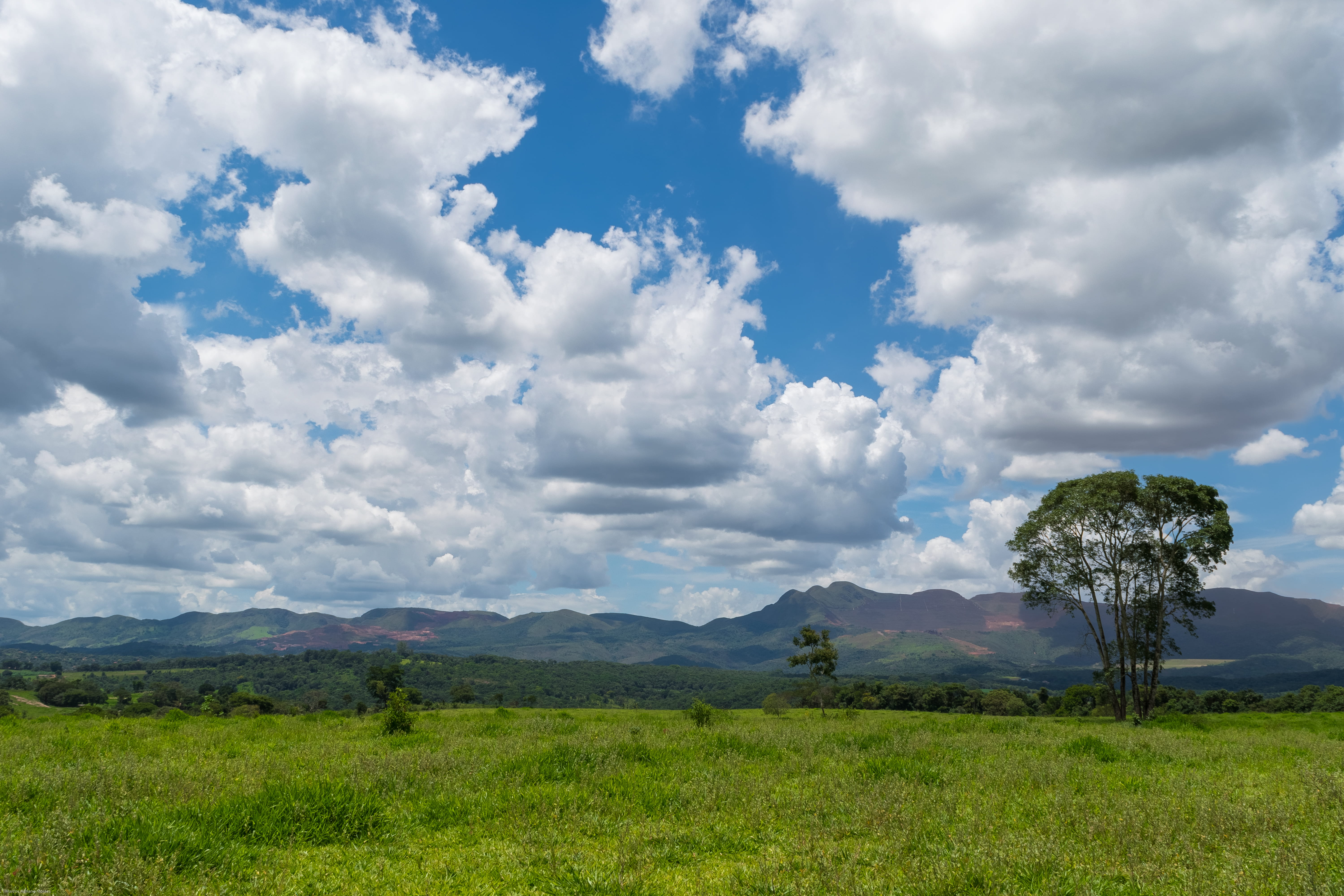 sky, day, 5K, scenics - nature, tree, beauty in nature, cloudscape, minas gerais, brazil, cloud - sky, tranquil scene, landscape, brumadinho, mountain, HD Wallpaper