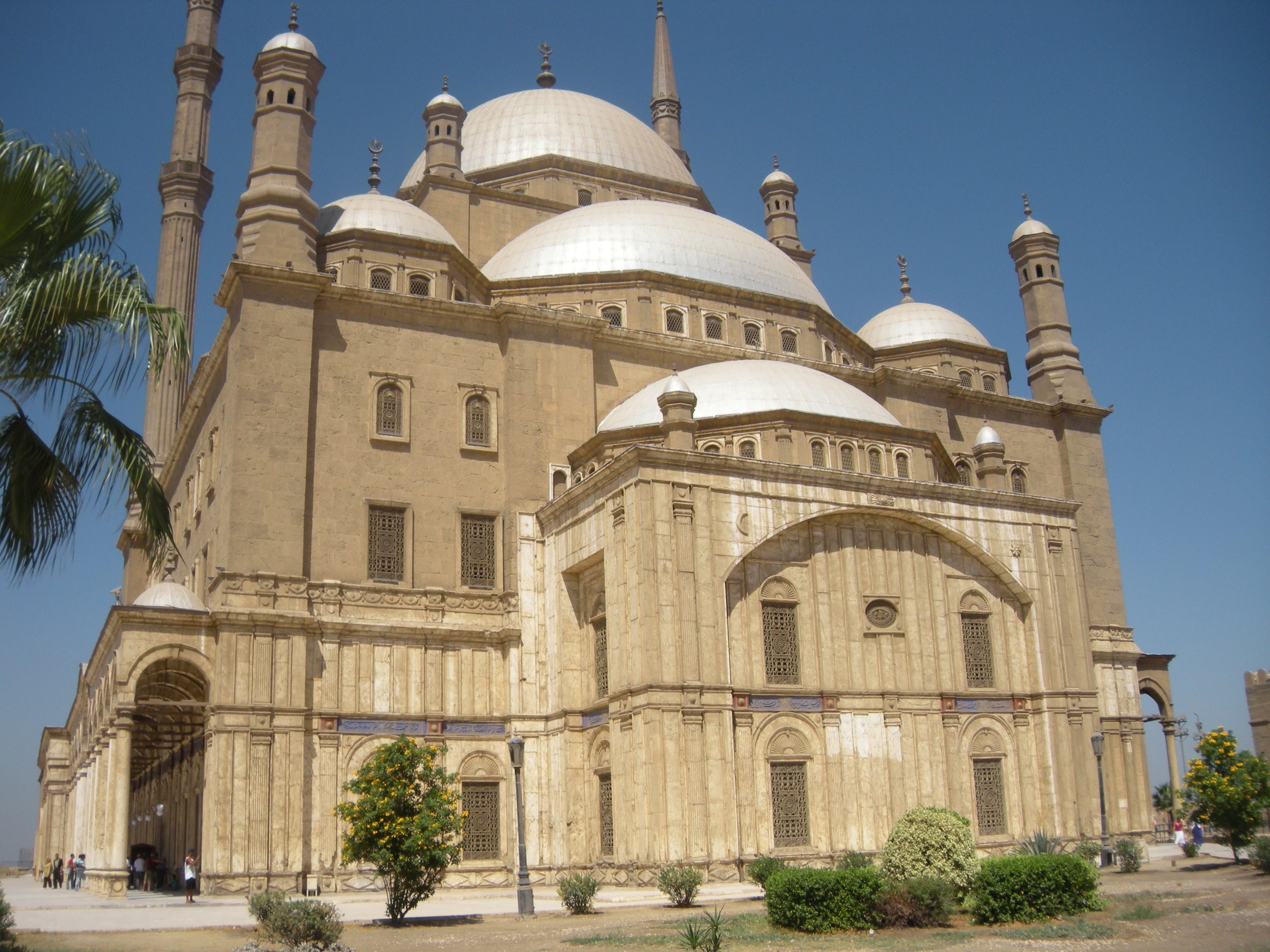 2K, concrete, place of worship, building, belief, religion, tree, spirituality, day, sky, dome, outdoors, architecture, mosque, white, cairo, travel destinations, HD Wallpaper
