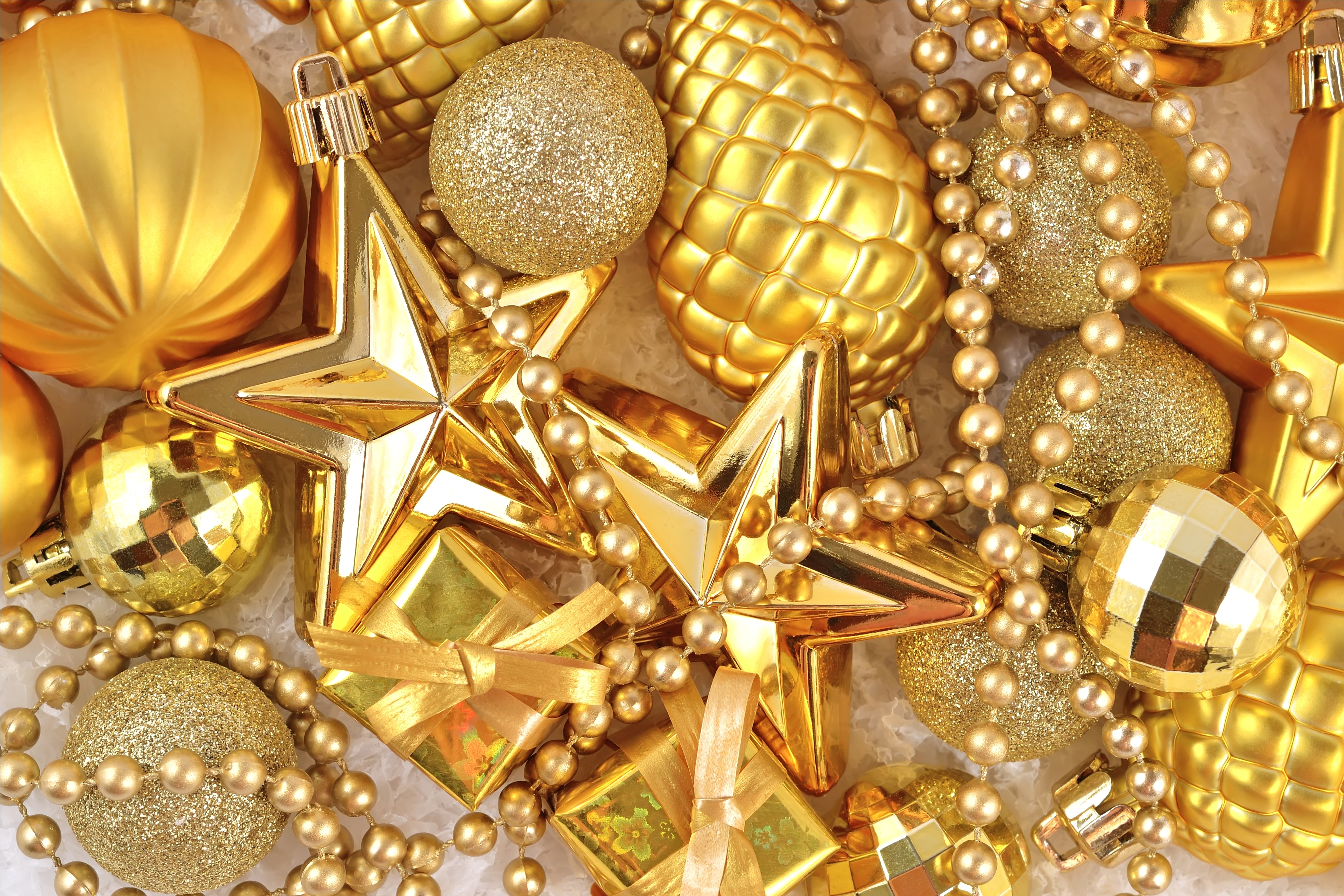 celebration, glitter, large group of objects, elegance, decor, still life, christmas Ornament, colored, pearl jewelry, no people, gold Colored, silver colored, HD Wallpaper