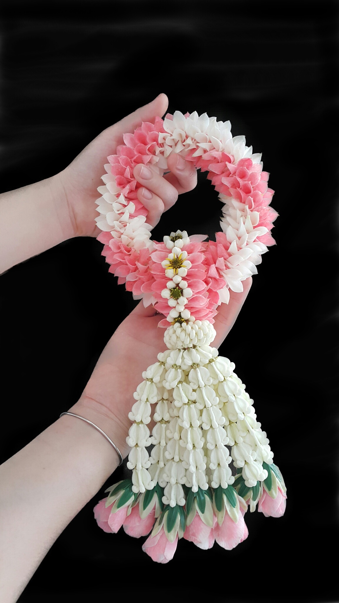 thai garland, holding, flowering plant, flower, pink color, green, nature, plant, worship, white, close-up, hand, finger, real people, fashion, flower head, Phone HD Wallpaper