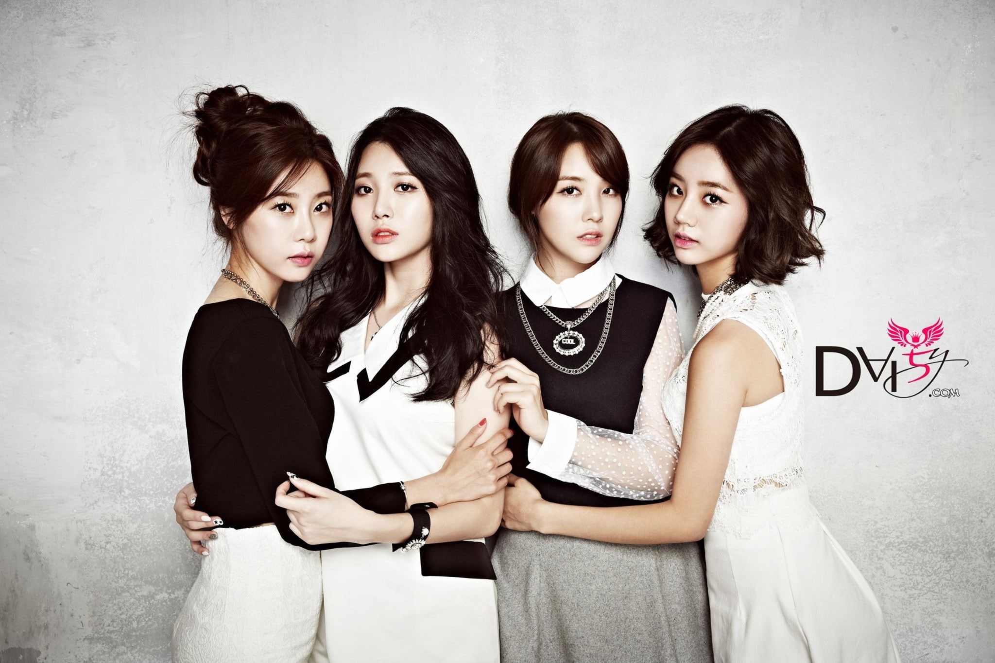 Girls Day, Asian, 1080P, K-pop, brunette, women, standing, group of women, dress, HD Wallpaper