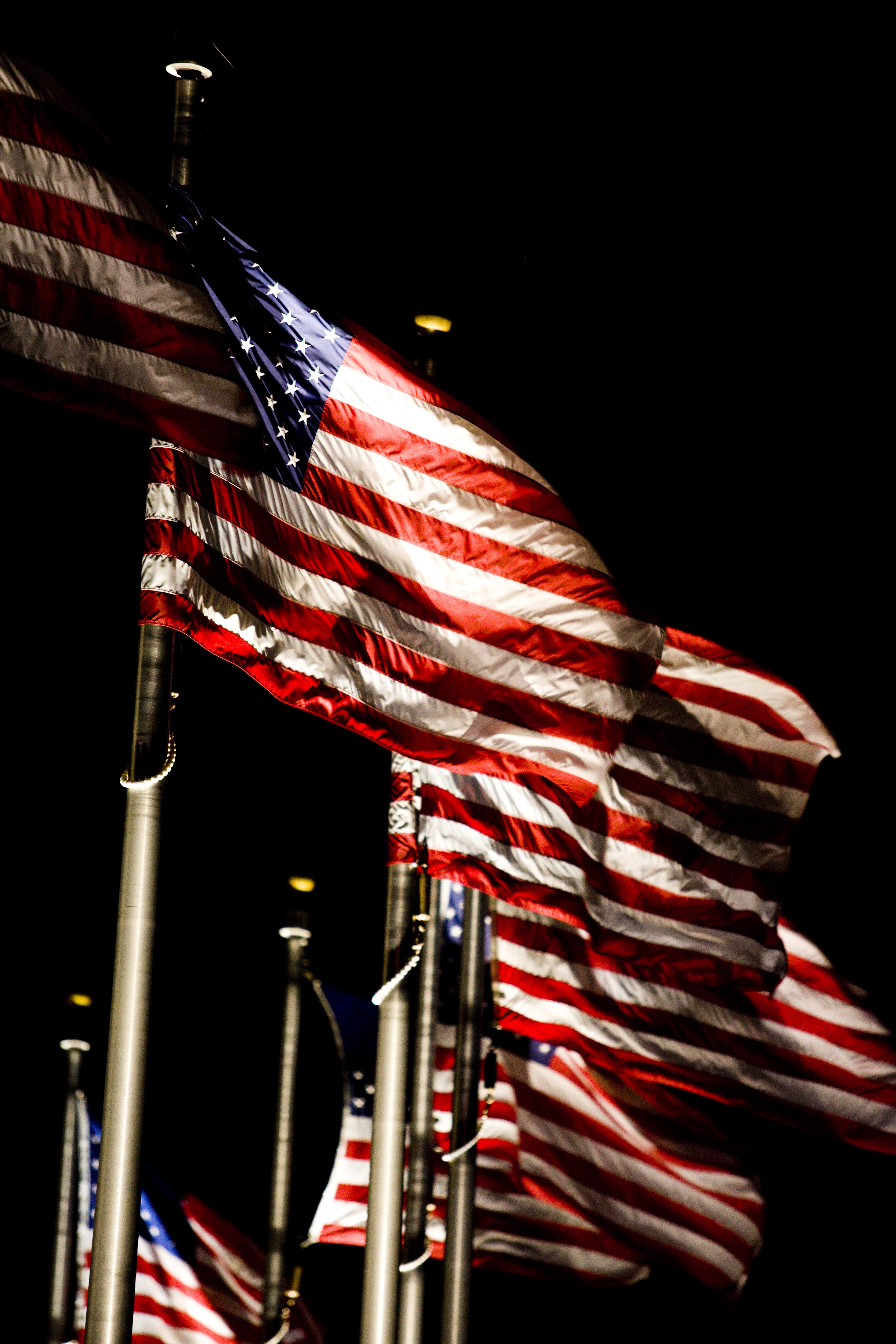 flagpole, no people, flag, 5K, low angle view, states, striped, sky, architecture, flags, black background, america, close-up, patriotism, studio shot, Phone HD Wallpaper