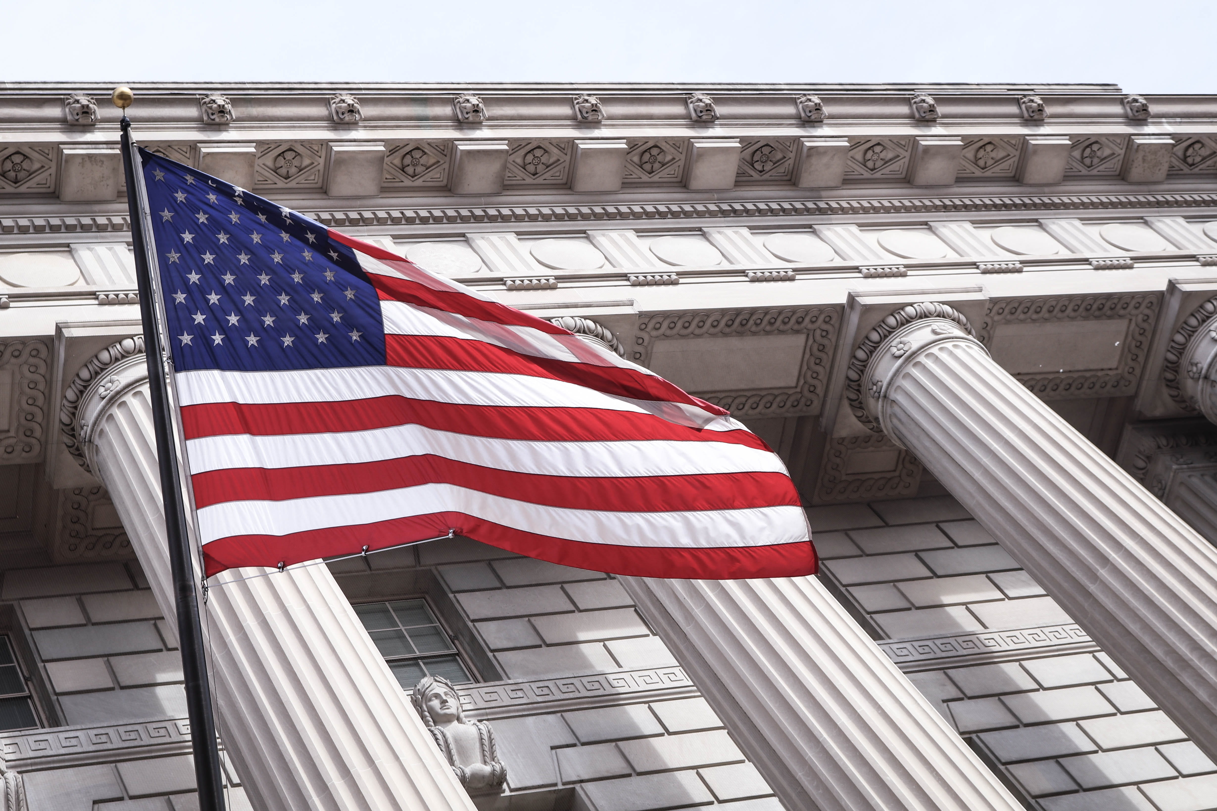 low angle view, pride, star shape, building, striped, photography, wind, uSA, patriotism, no People, independence, nature, 4K, architectural column, freedom, HD Wallpaper