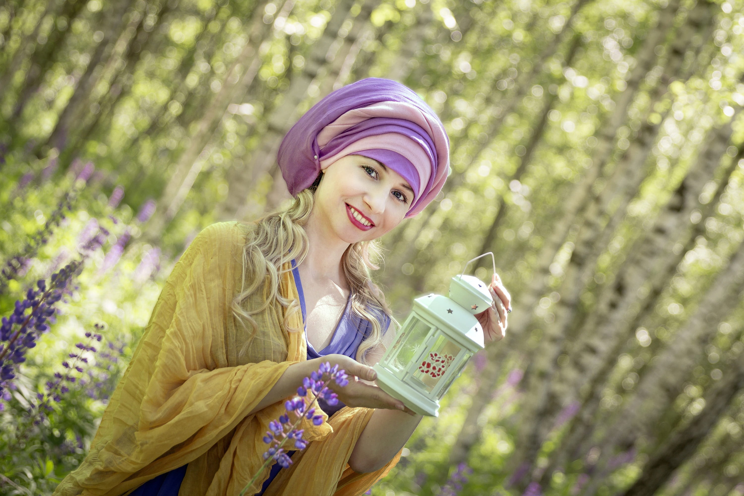 east, young women, adult, beautiful woman, purple, activity, drinking, beauty, arabic style, women, young adult, clothing, sudan, outdoors, oriental style, HD Wallpaper