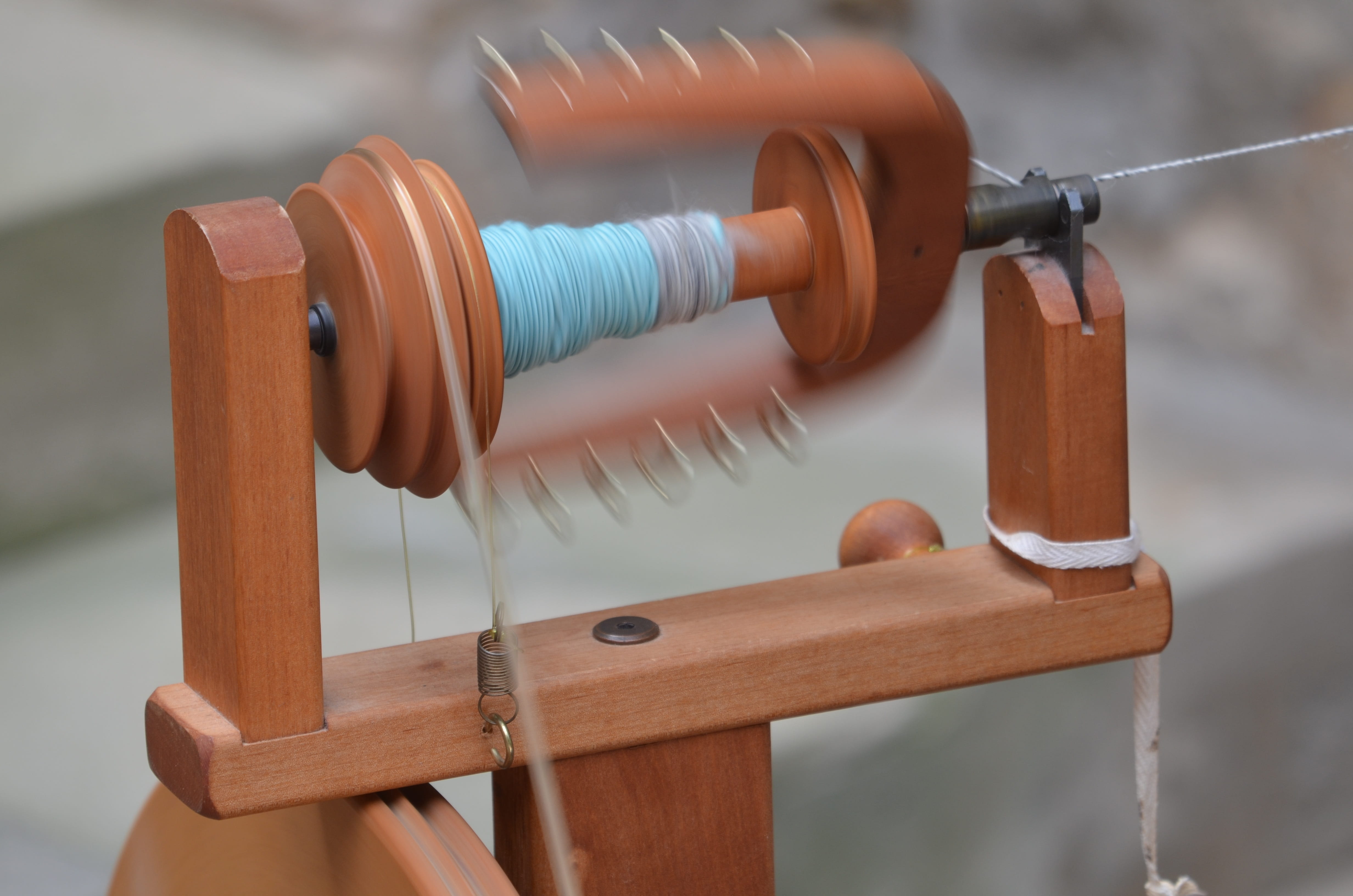 close-up, group of objects, rolled up, Hand, in a row, clothespin, water, day, metal, string, Spinning Wheel, 4K, wood - material, outdoors, hanging, spool, HD Wallpaper