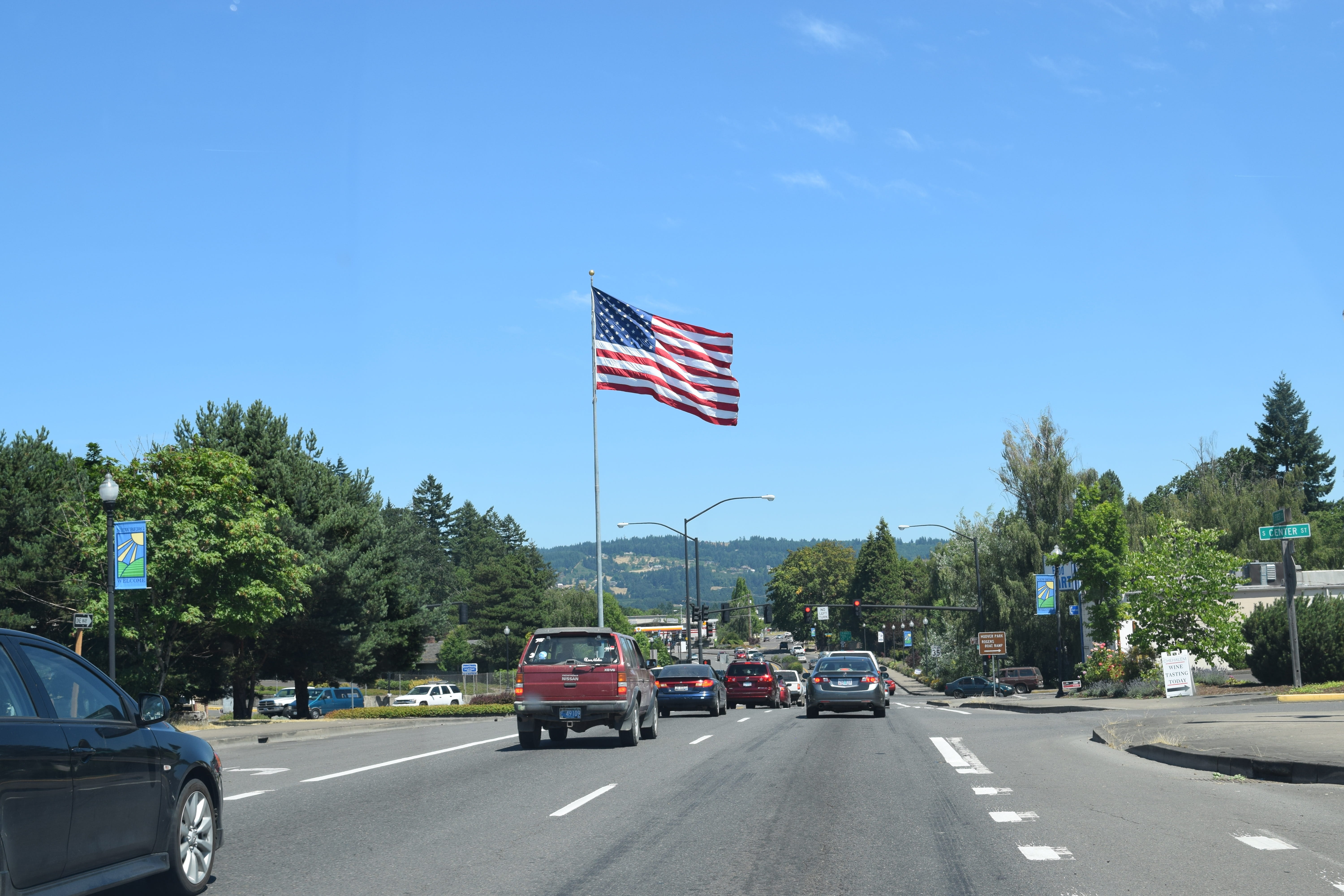 fourth july, street, car, sky, red, star spangled banner, motor vehicle, land vehicle, patriotism, travel, mode of transportation, stars and stripes, tree, HD Wallpaper