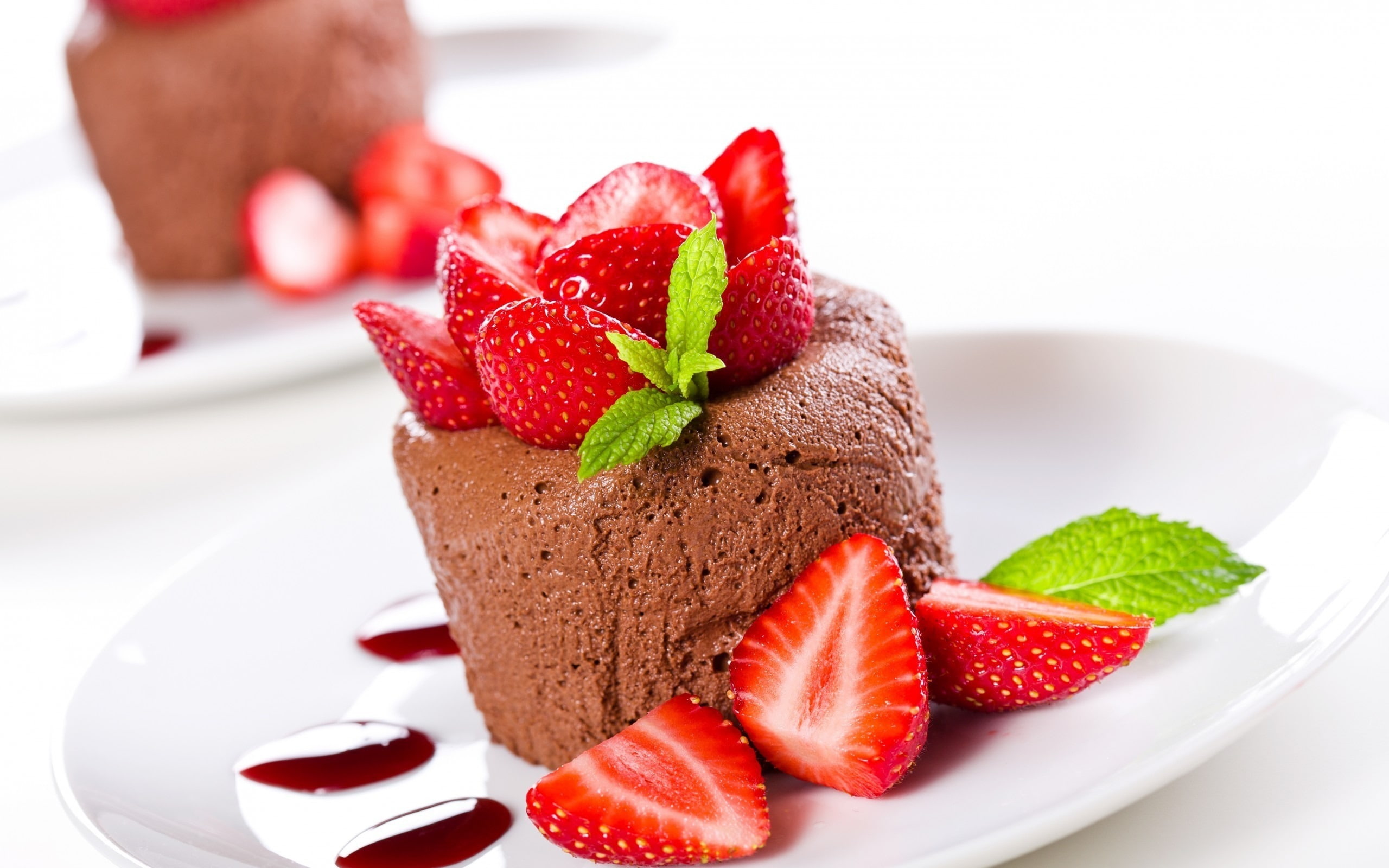 leaf, mint leaf - culinary, hd, high, cake, red, herb, toppings, sweet food, food, chocolate, baked, dessert, berry fruit, food and drink, indoors, HD Wallpaper