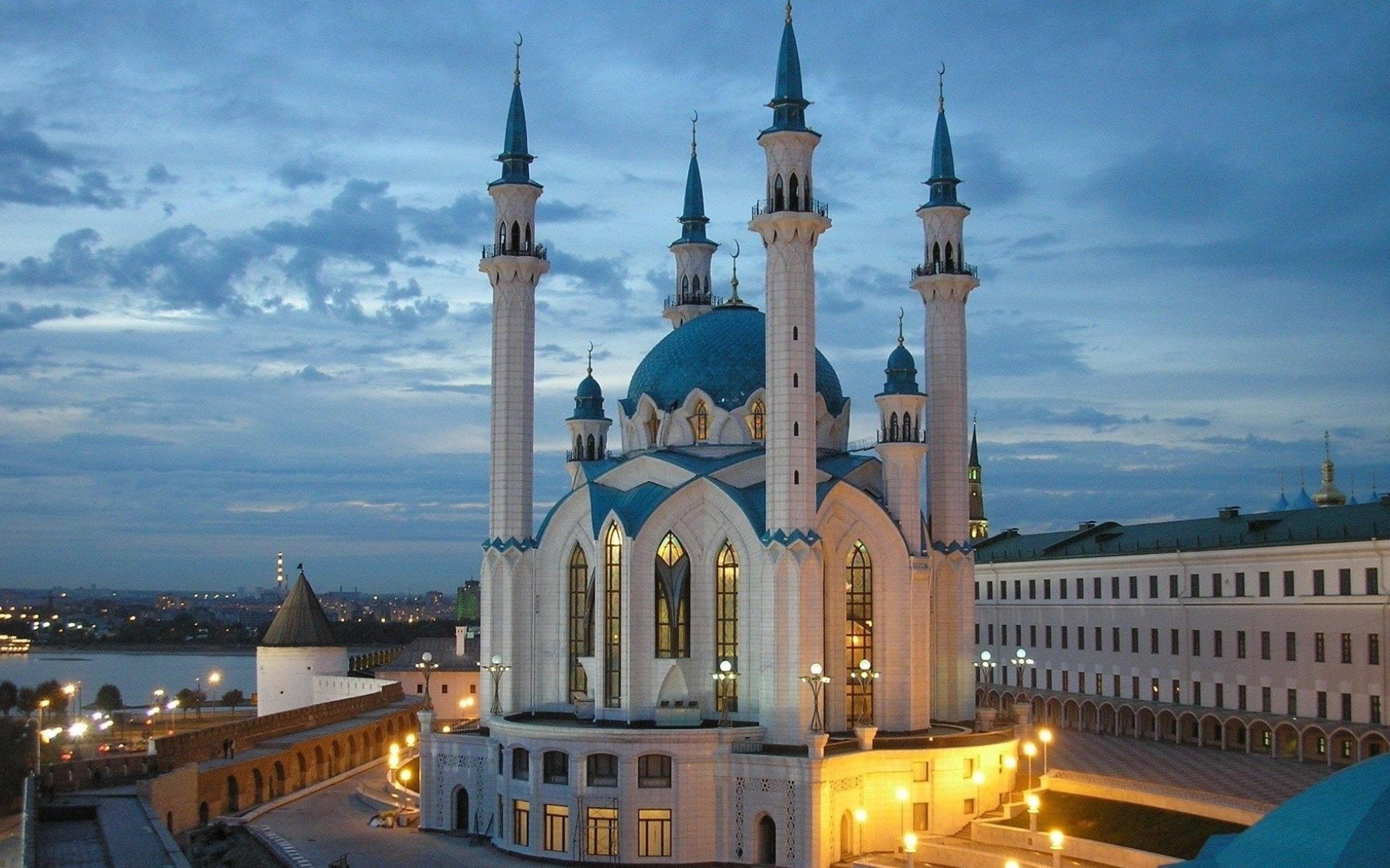 building exterior, nature, city, tourism, Mosques, government, belief, sky, 1080P, illuminated, building, no people, architecture, Russia, travel destinations, HD Wallpaper