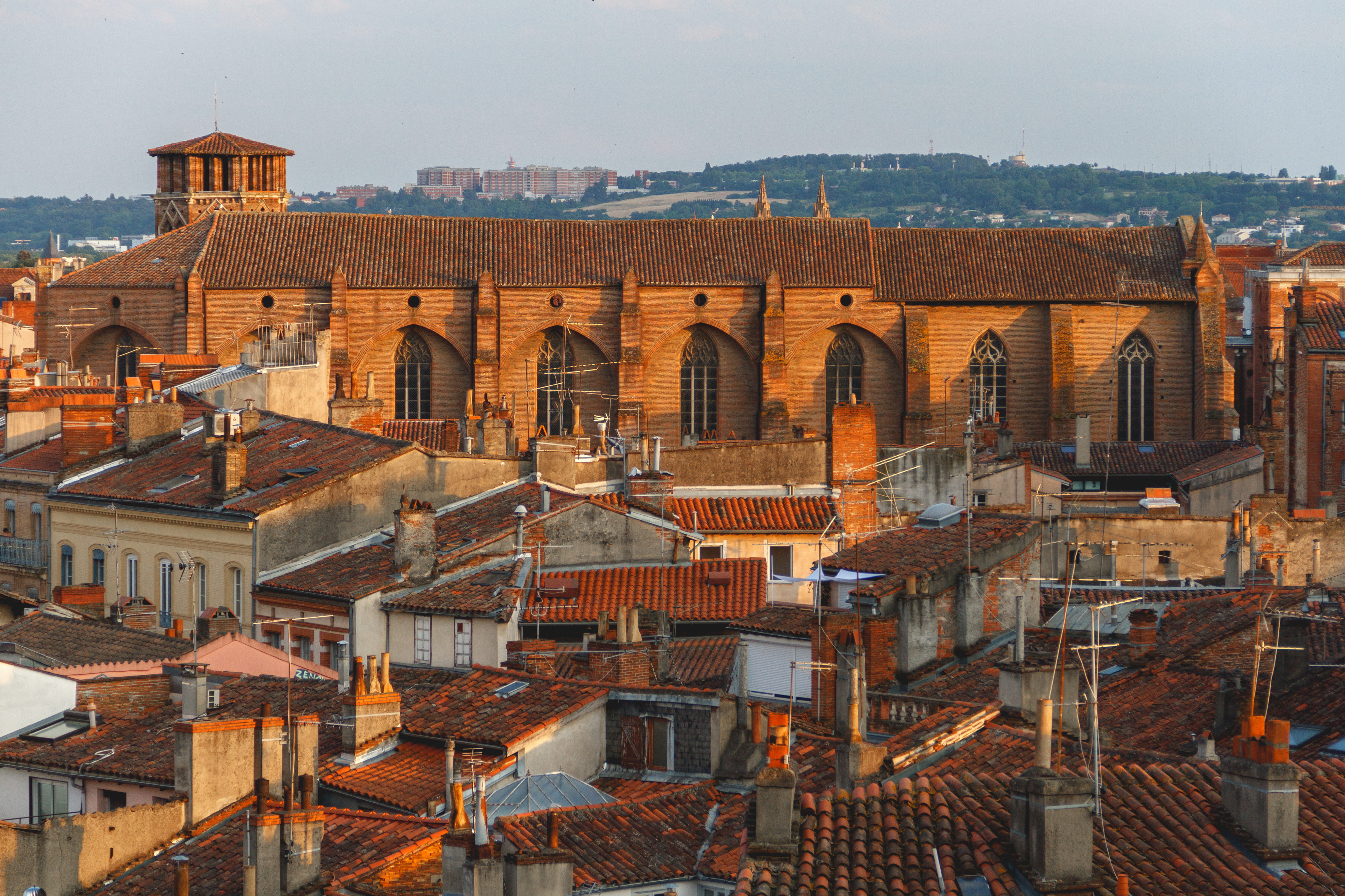 city, roof, built structure, residential district, outdoors, nature, old town, rooftop, brick, 4K, urban, france, history, church, architecture, travel, HD Wallpaper