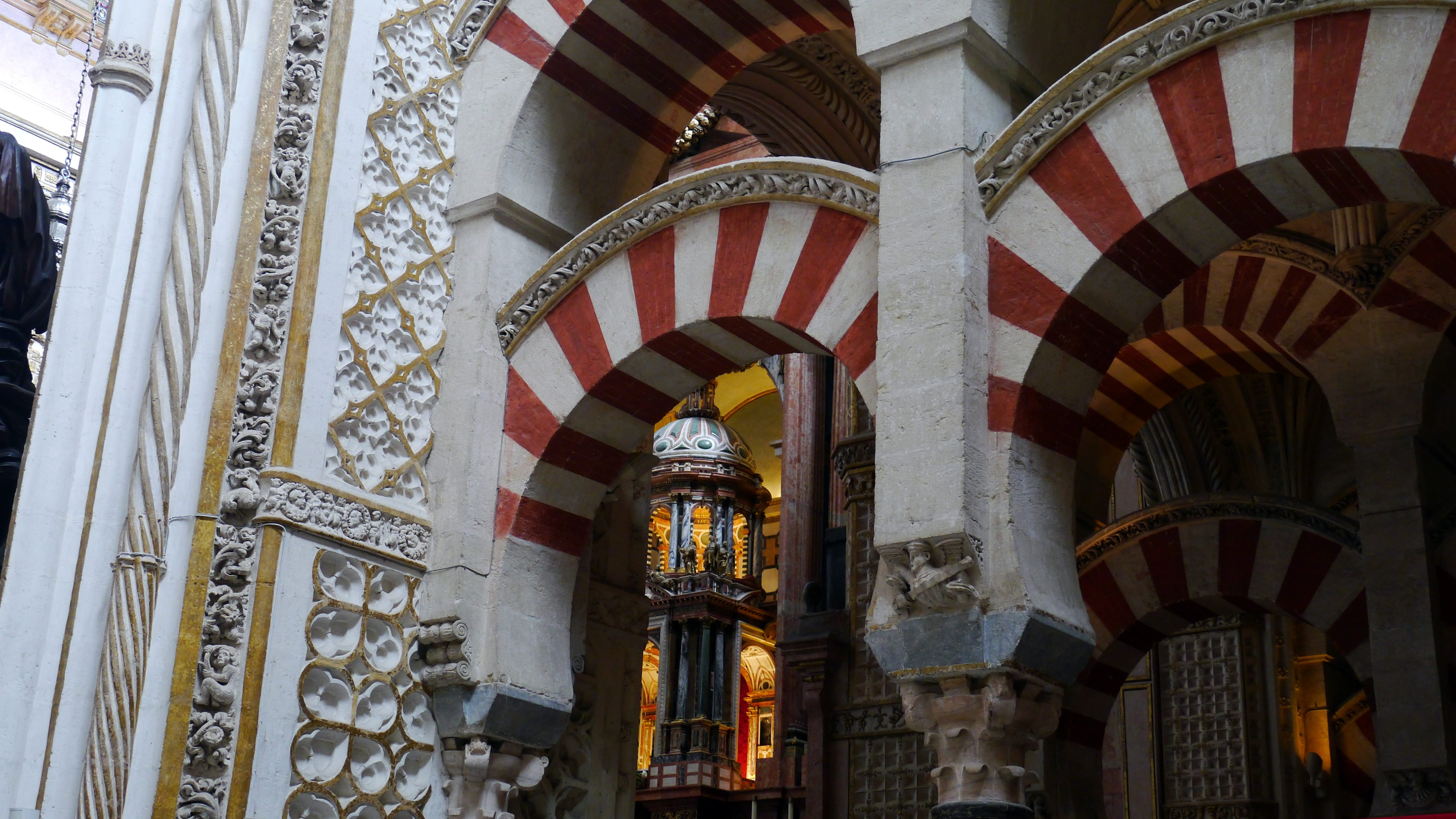 indoors, history, building, architectural column, belief, building exterior, cathedral, the past, 4K, ornate, pattern, day, ceiling, Islamic Architecture, HD Wallpaper