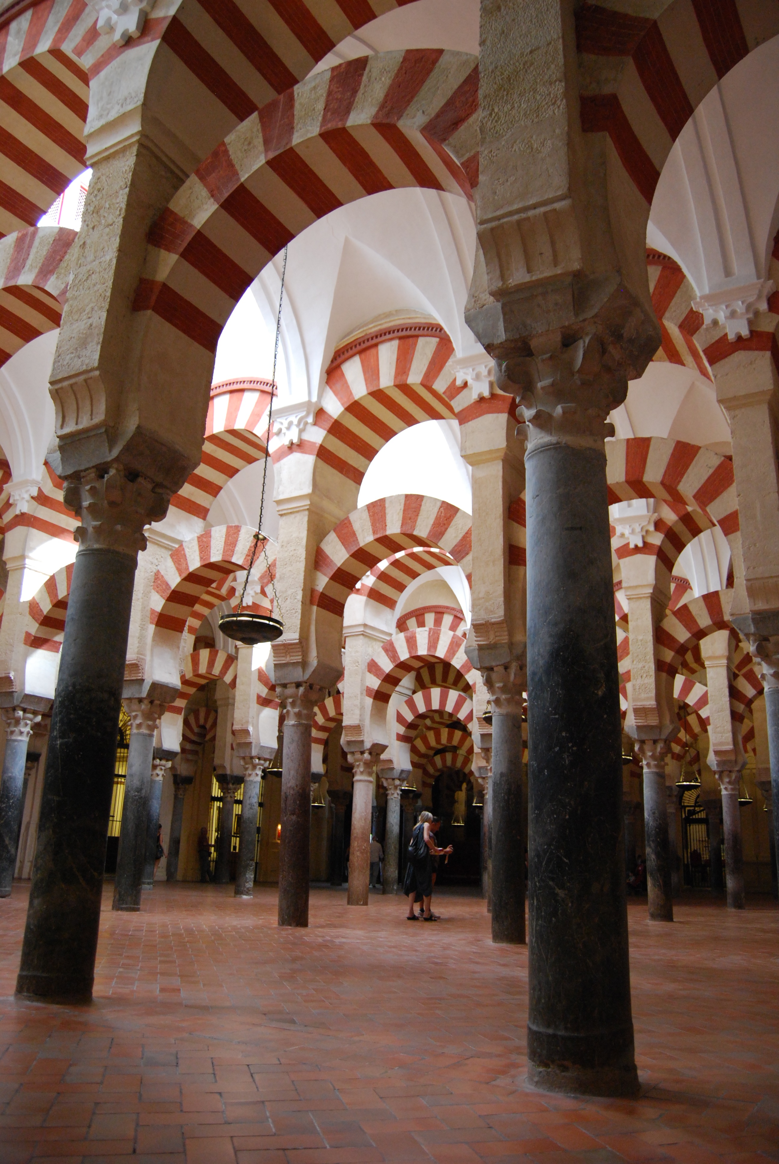 religion, belief, travel destinations, history, mosque, outdoors, cordoba, the past, architectural column, arch, direction, incidental people, columns, Phone HD Wallpaper