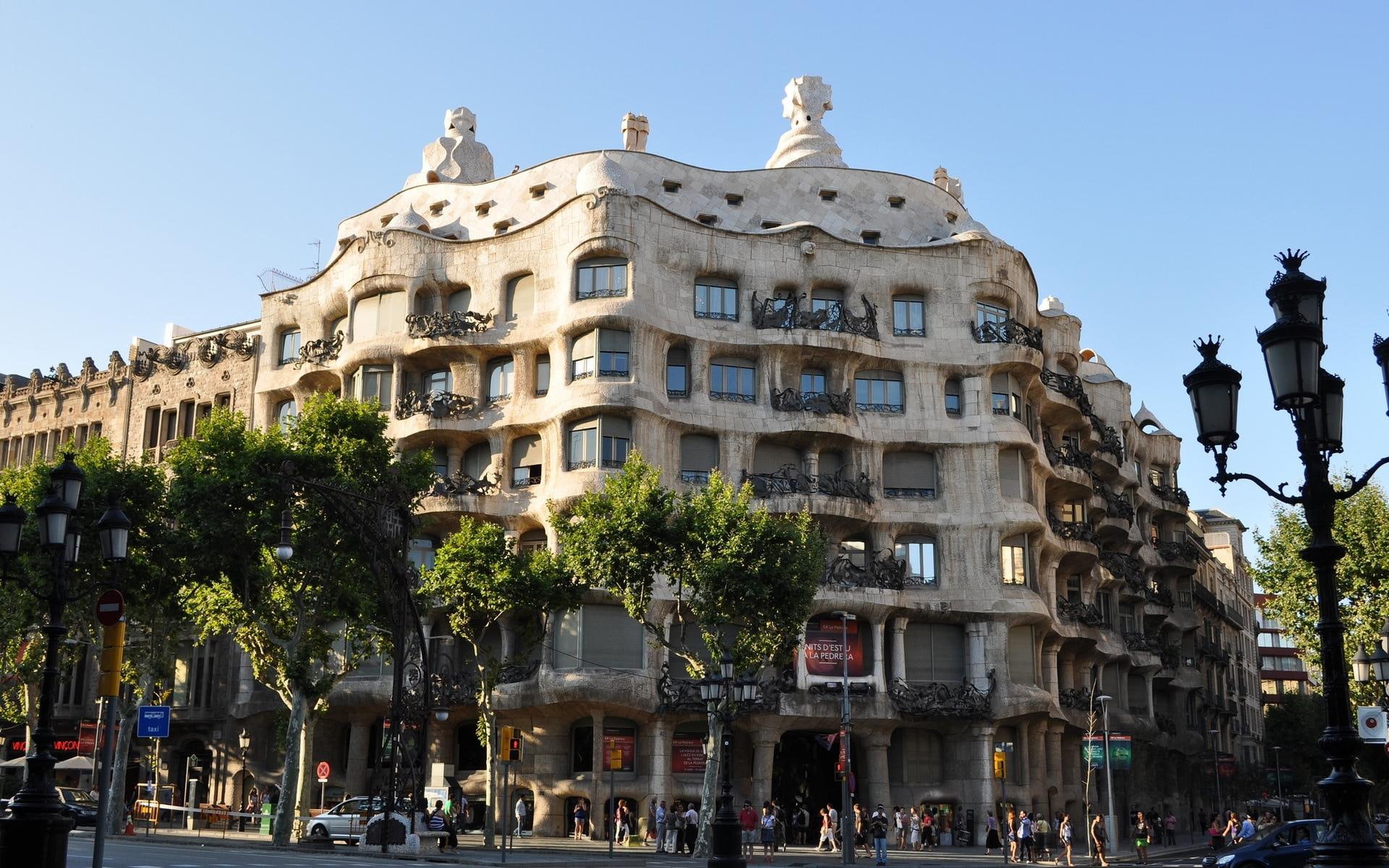building, barcelona, casa, beige, 1080P, concrete, 3d and abstract, mila, residential, HD Wallpaper