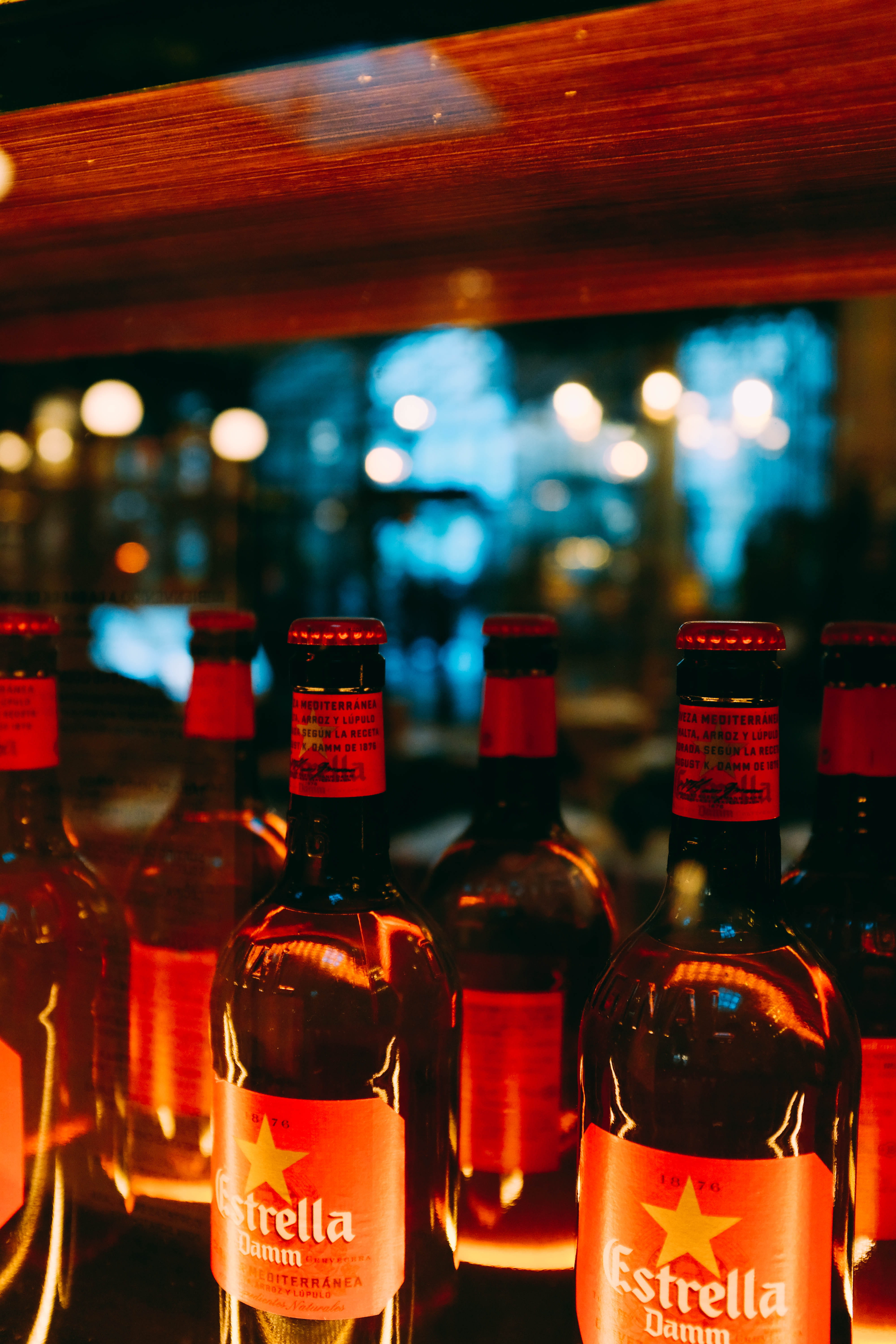 glass, alcohol, still life, wine, beer, choice, liquor, bottle, night life, business, beer bottle, metropolis, close-up, western script, city, glass - material, Phone HD Wallpaper