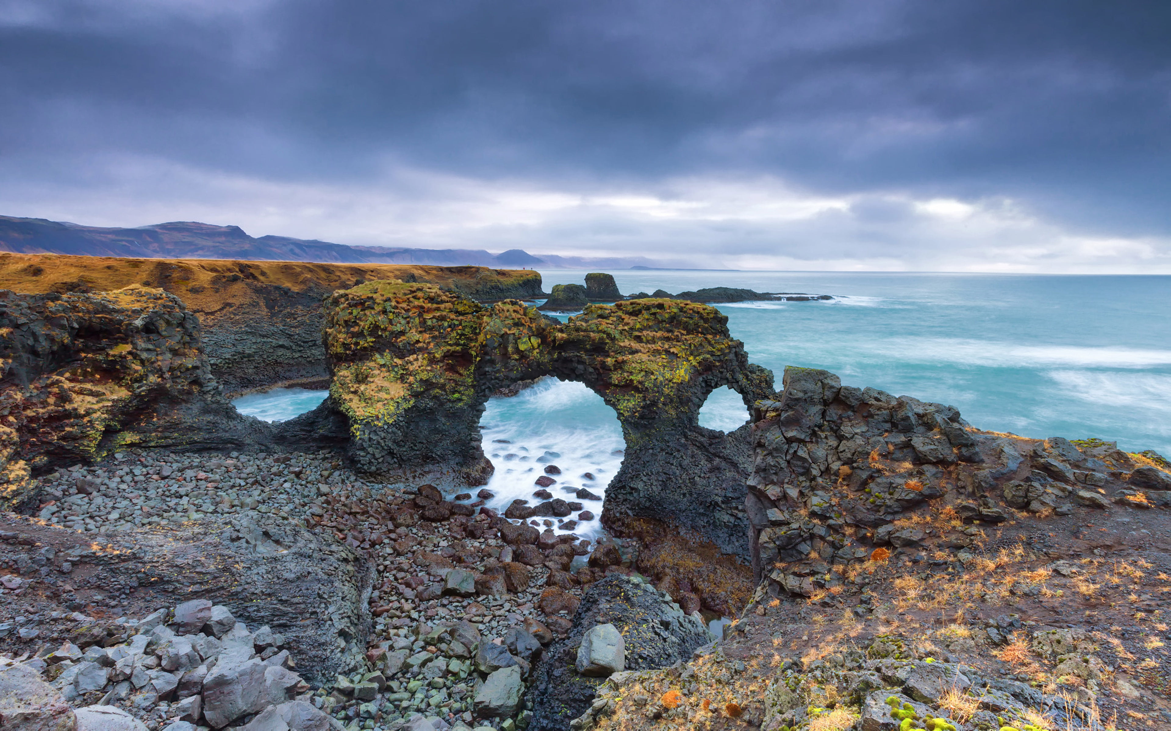 beauty in nature, sea, solid, tranquil scene, sky, water, nature, iceland, idyllic, gatklettur, formed, weather, atlantic, desktop, 4K, scenics - nature, HD Wallpaper