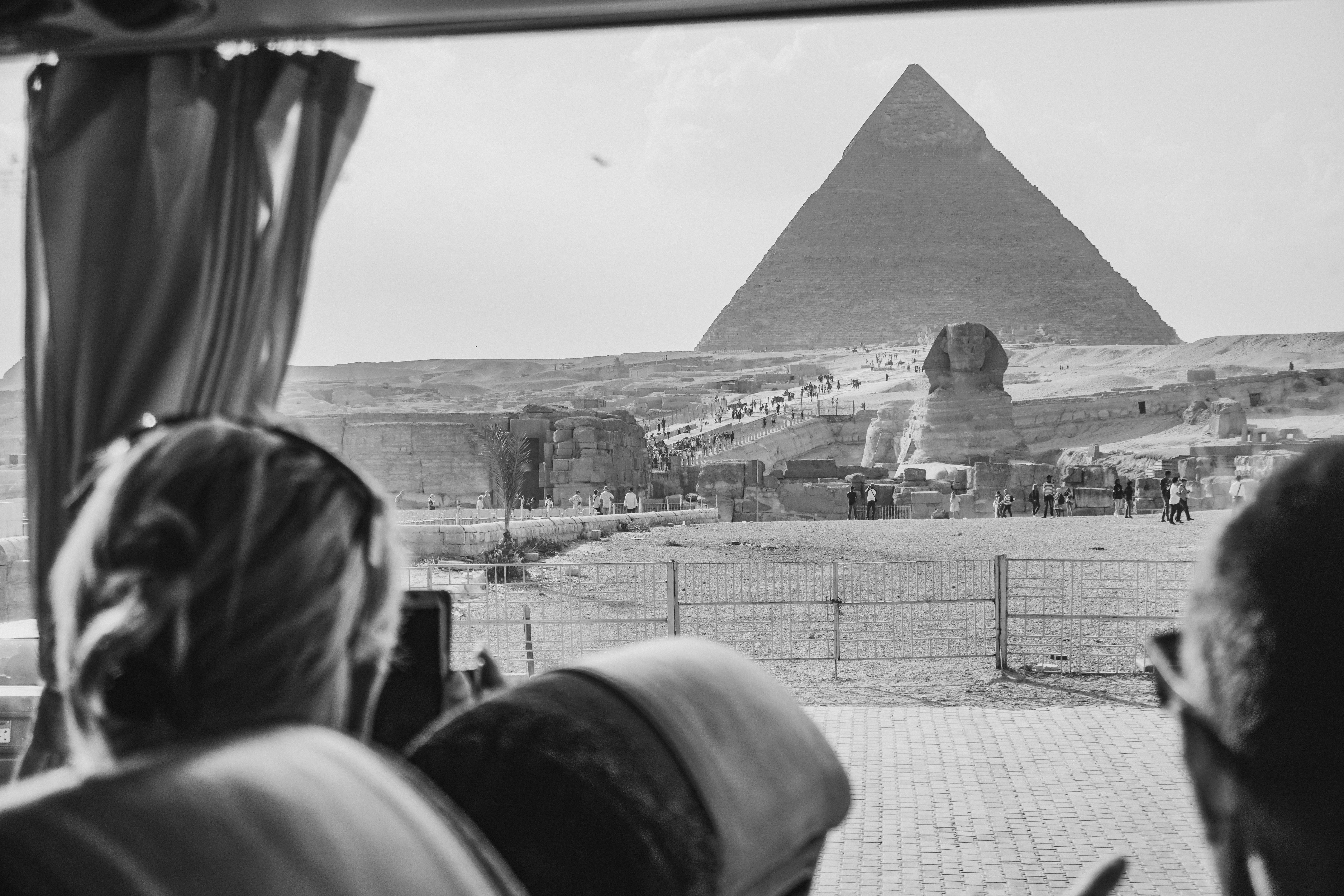 shelter, travel destinations, outdoors, photography, building, 5K, bus, adult, men, ancient, egypt, real people, sphynx, grayscale, lifestyles, great, HD Wallpaper
