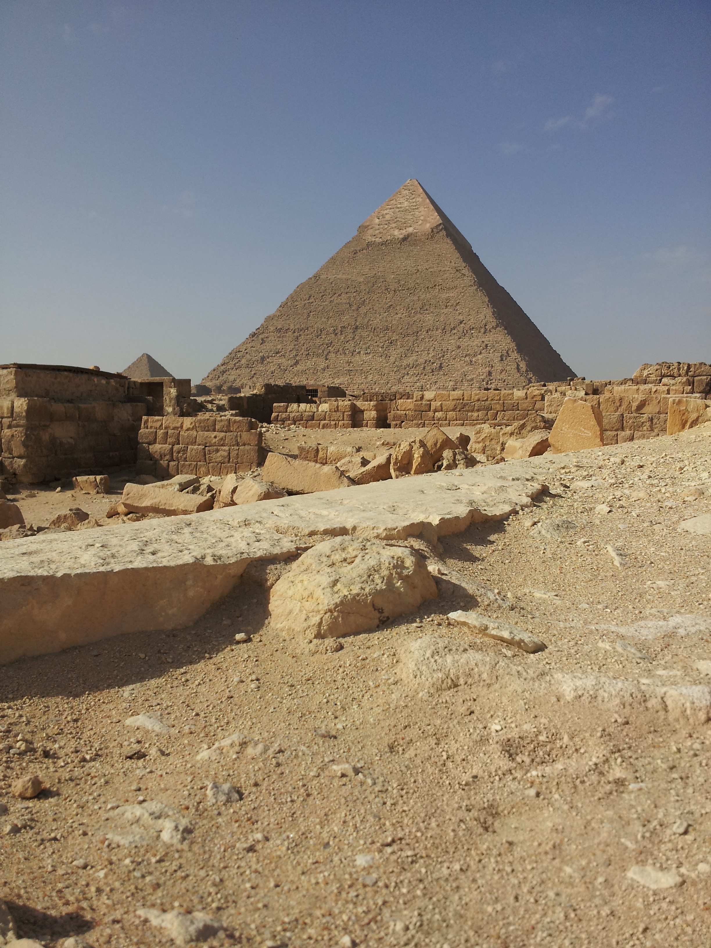 the past, land, built structure, sphinx, building exterior, no people, tomb, nature, arid climate, egypt, ancient, 2K, ruined, outdoors, the Sphinx, great Pyramid, Phone HD Wallpaper