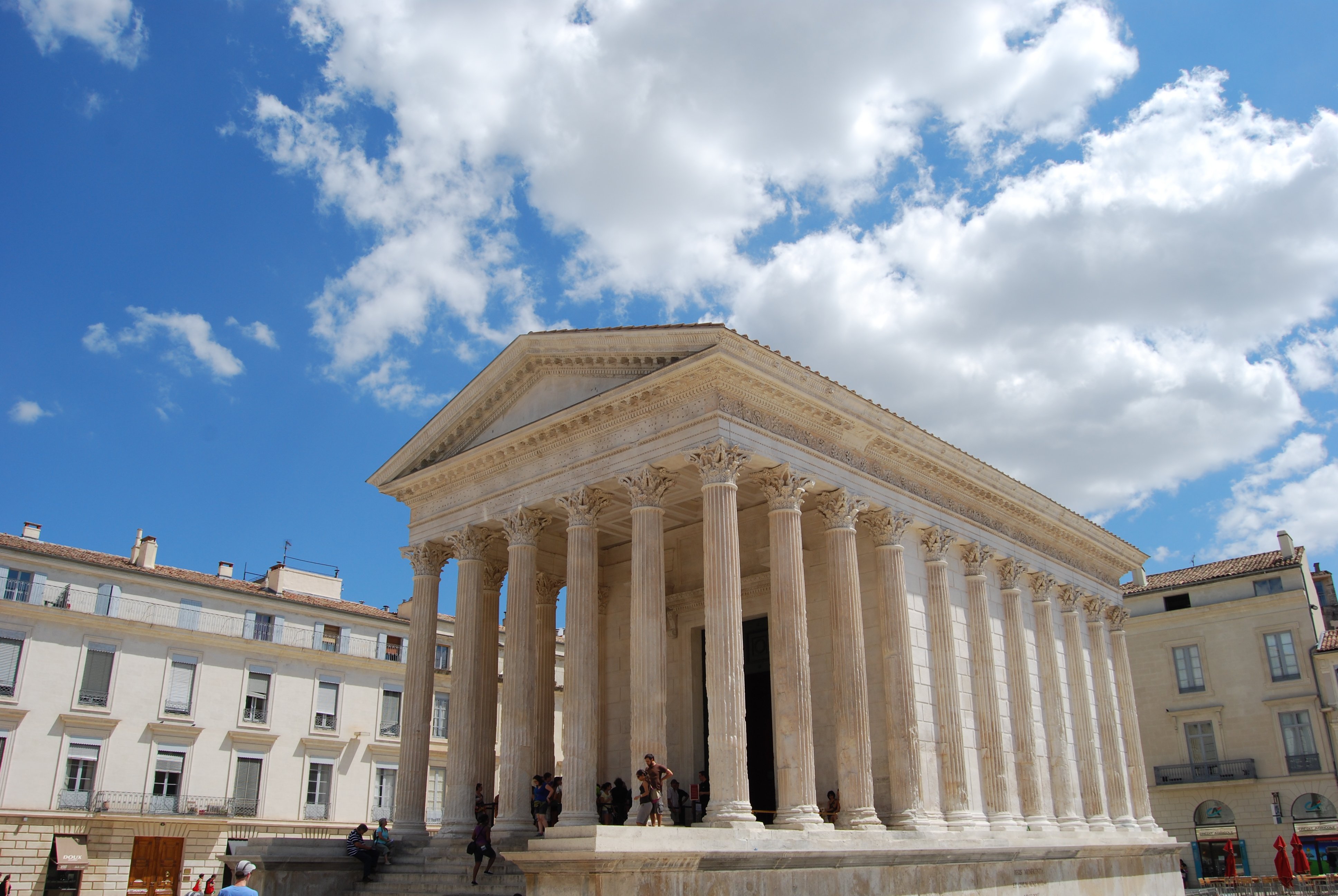 nimes, building exterior, colonnade, government, architectural Column, the past, famous Place, incidental people, style, temple, construction, pediment, HD Wallpaper