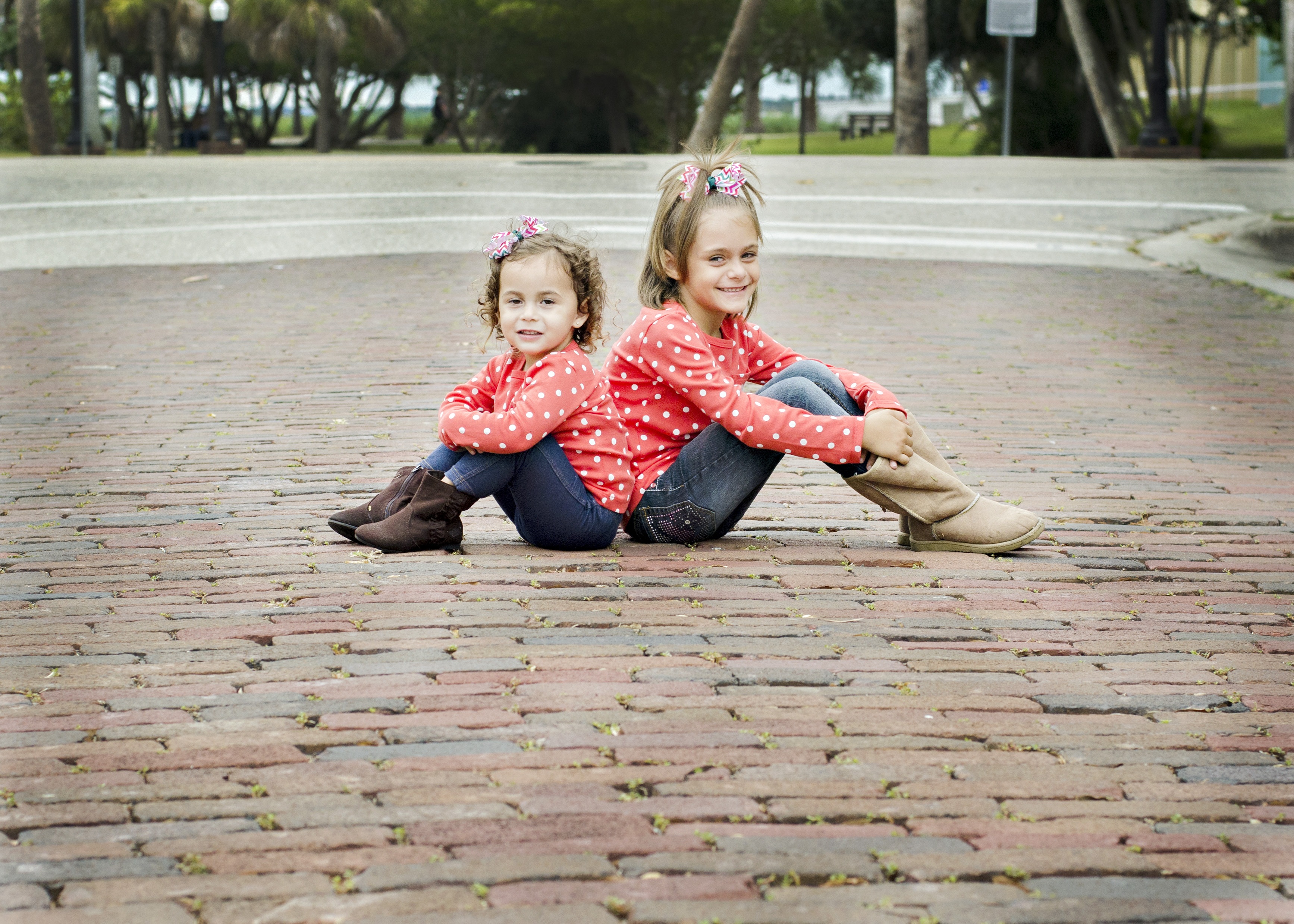 kids, cute, women, sisters, family, females, hair, people, childhood, paver, daughter, red, bricks, looking at camera, sister, two, togetherness, happy, HD Wallpaper