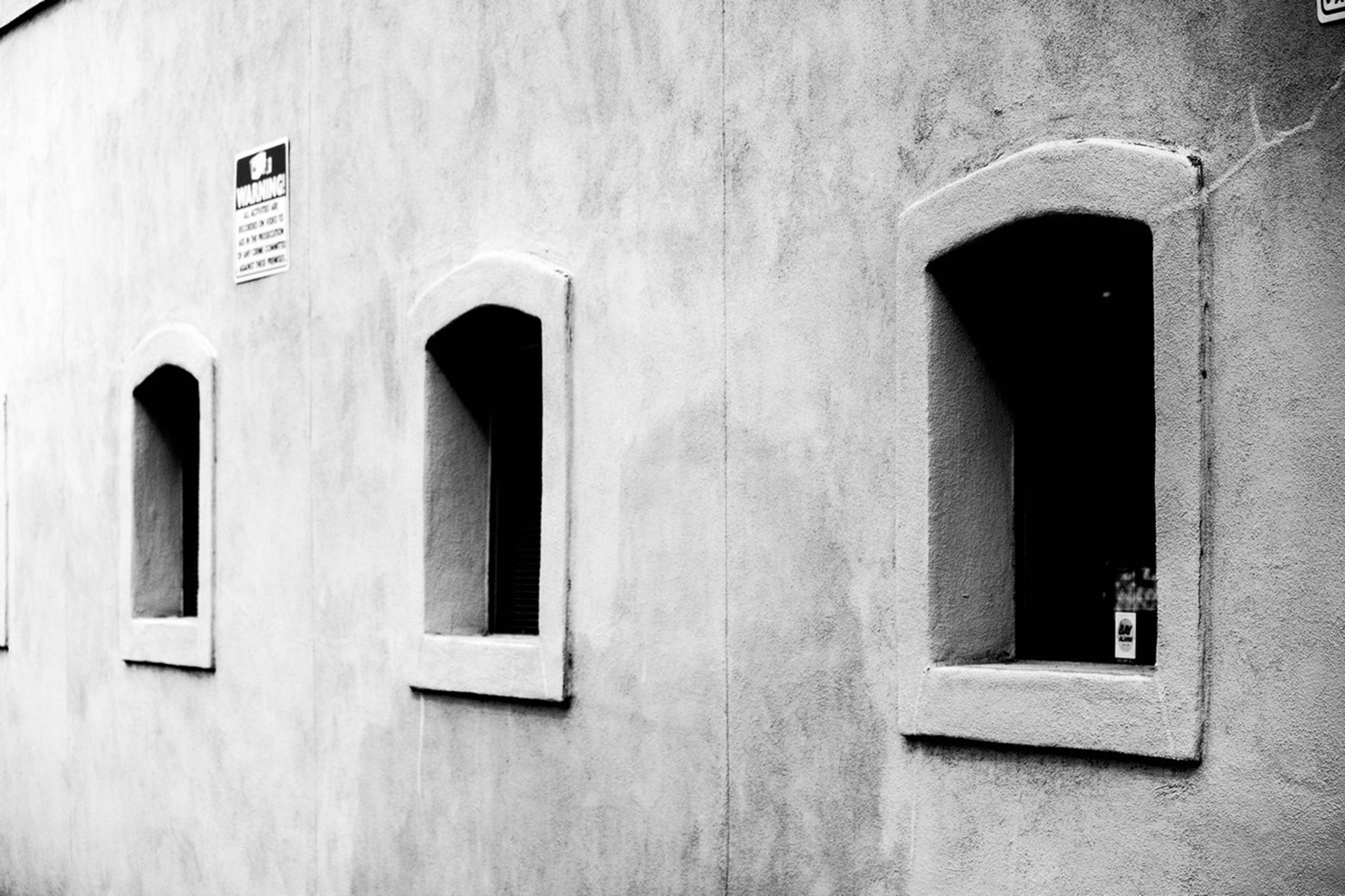 three, niche, travel, architecture, sacramento, wall, the past, building exterior, black and white, built structure, building, history, stucco, windows, HD Wallpaper