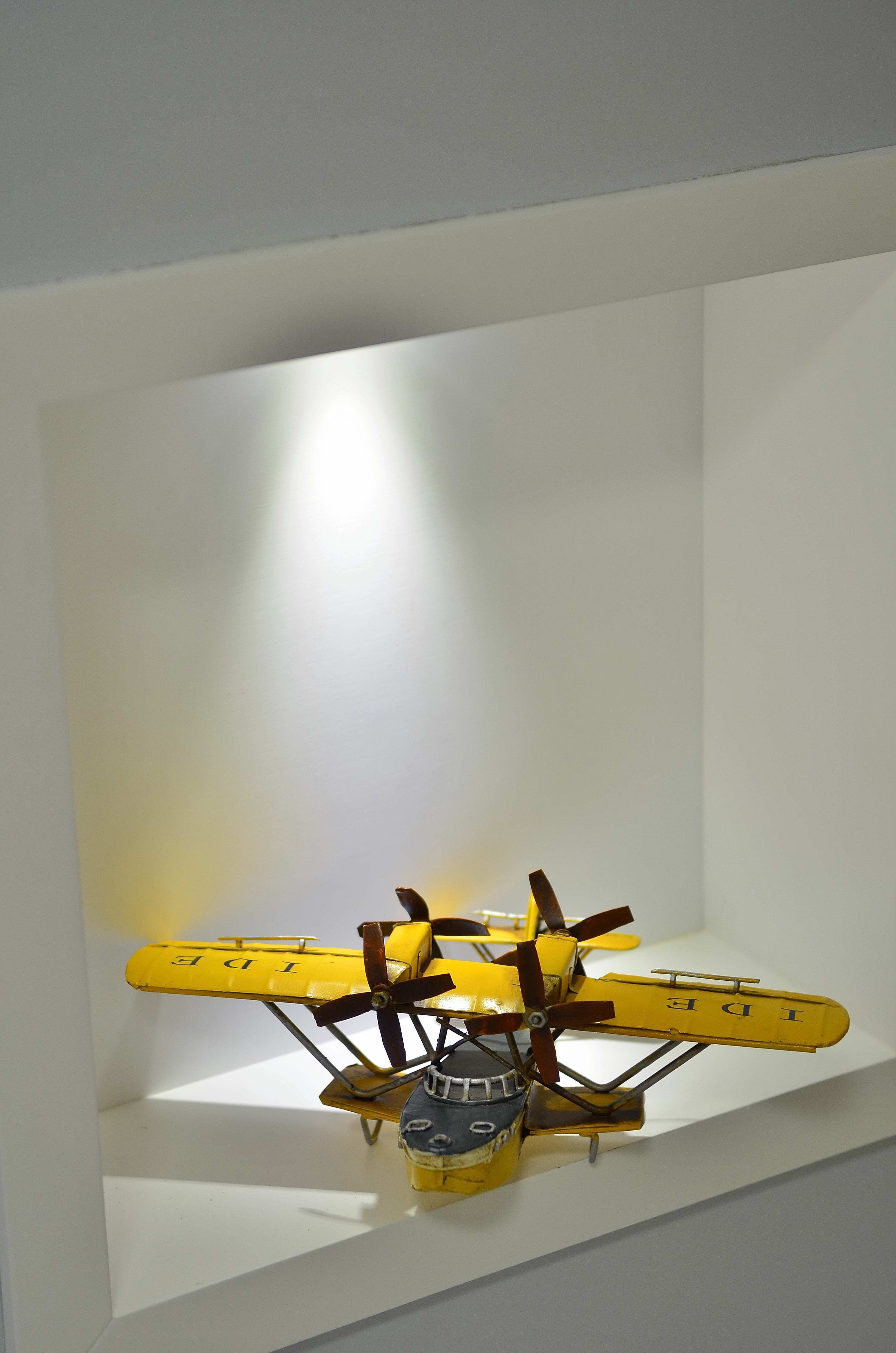 yellow, plane, technology, day, illuminated, niche, lighting, modern, wall, luxury, decoration, architecture, table, domestic room, white color, seat, no people, Phone HD Wallpaper