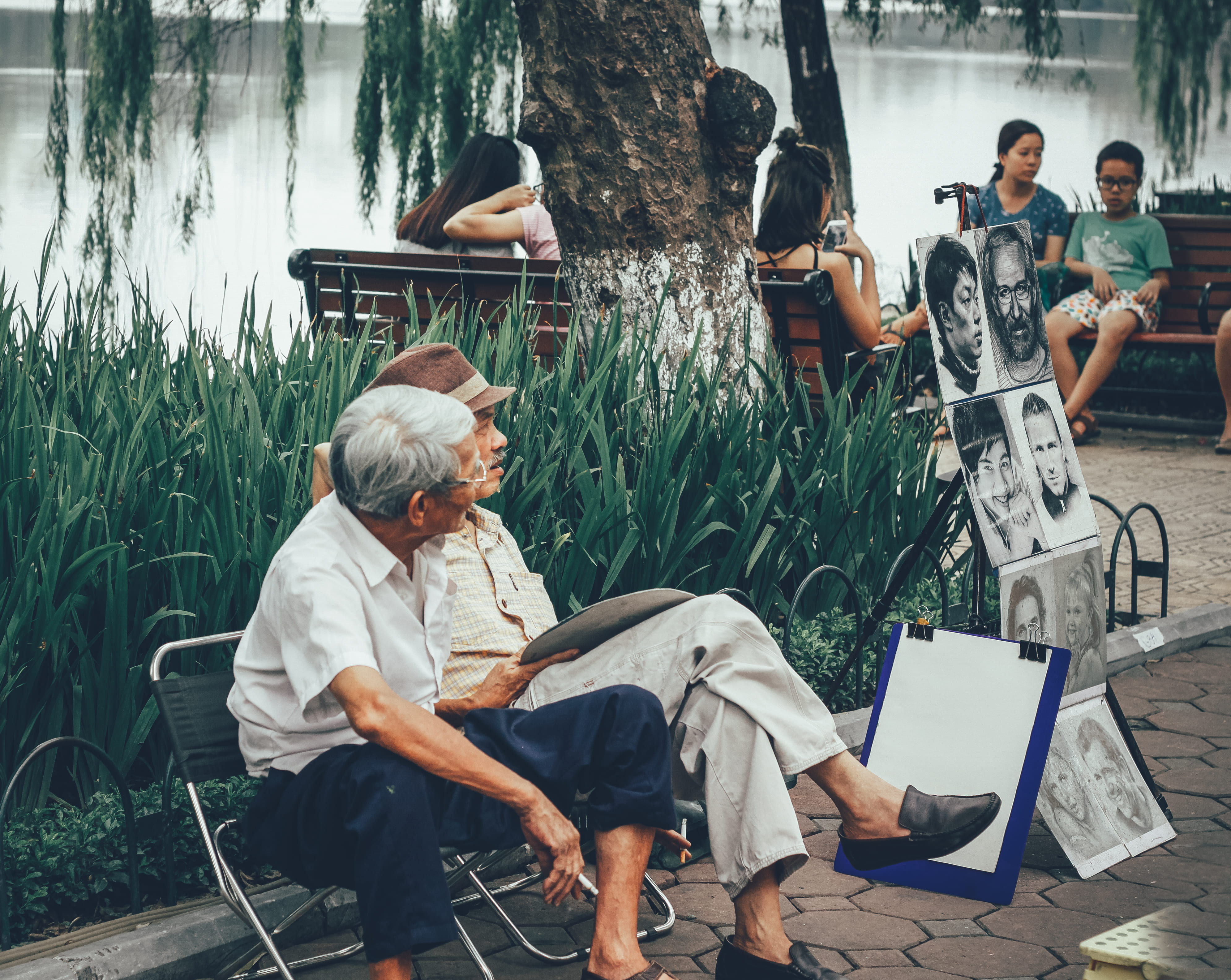 women, males, activity, real people, artist, 4K, boy, nature, benches, men, body, portrait, day, senior adult, adult, paintings, street, two, friends, HD Wallpaper