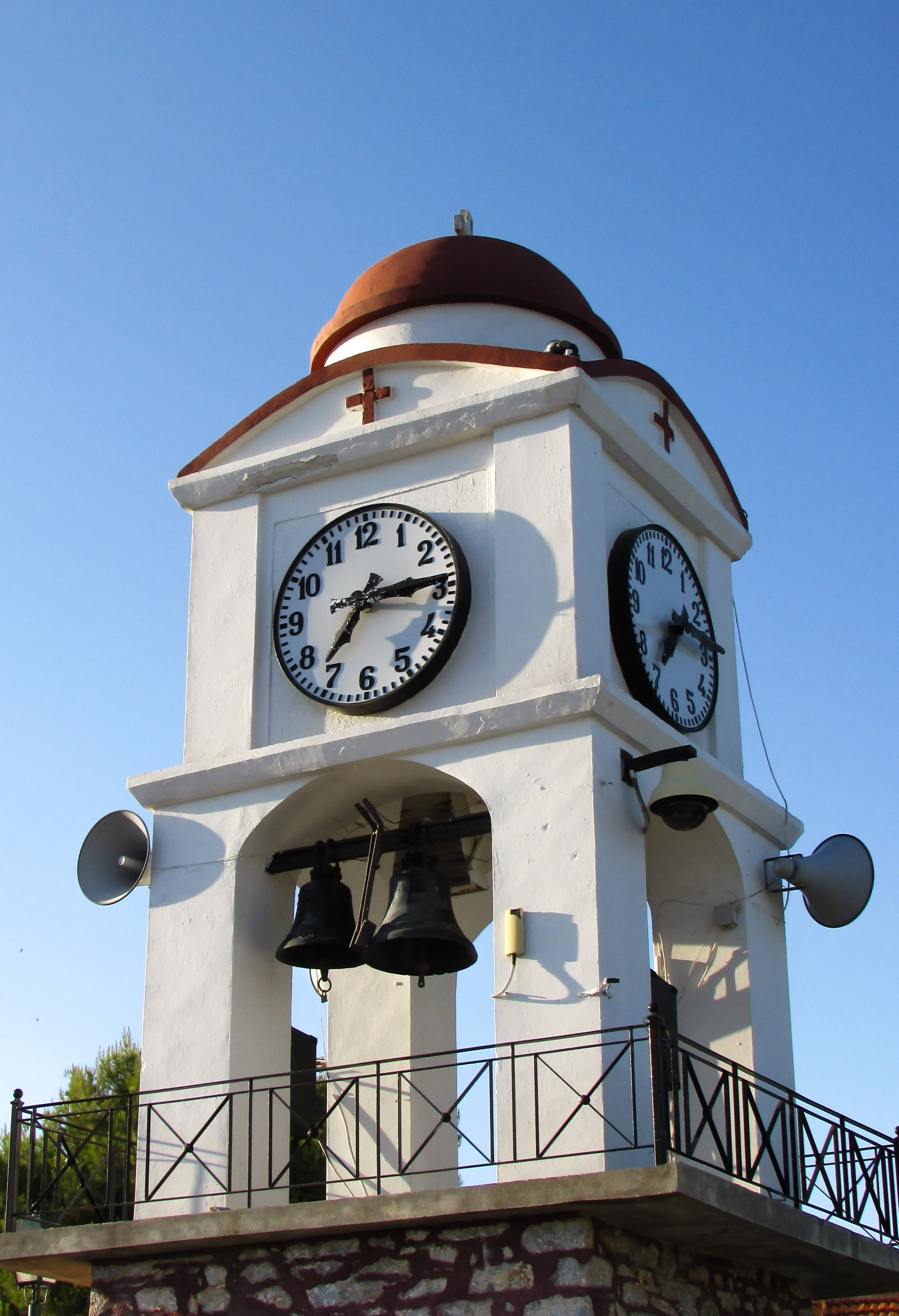 2K, church, building exterior, day, greece, number, outdoors, skiathos, minute hand, clock tower, sunlight, clock, sky, clock face, building, ayios nikolaos, Phone HD Wallpaper