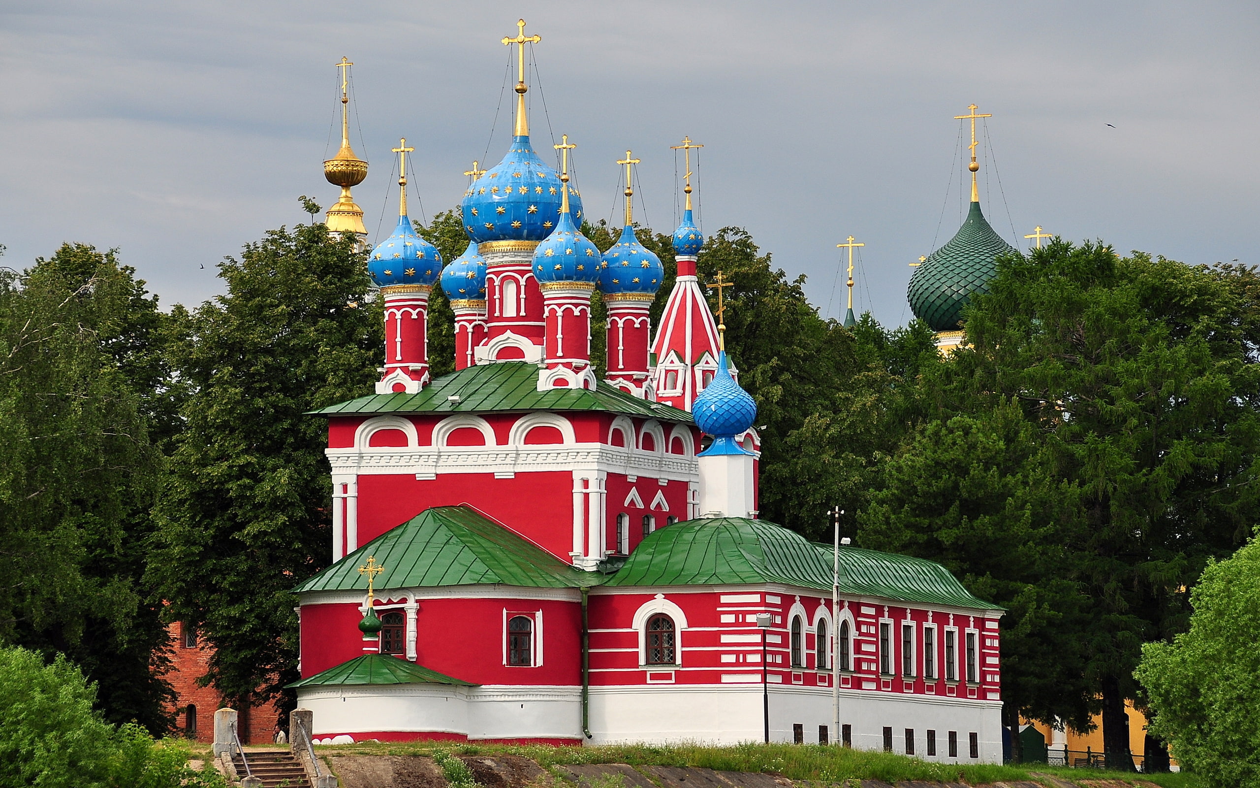 uglich, spilled, 2K, church, blood, demetrius, HD Wallpaper