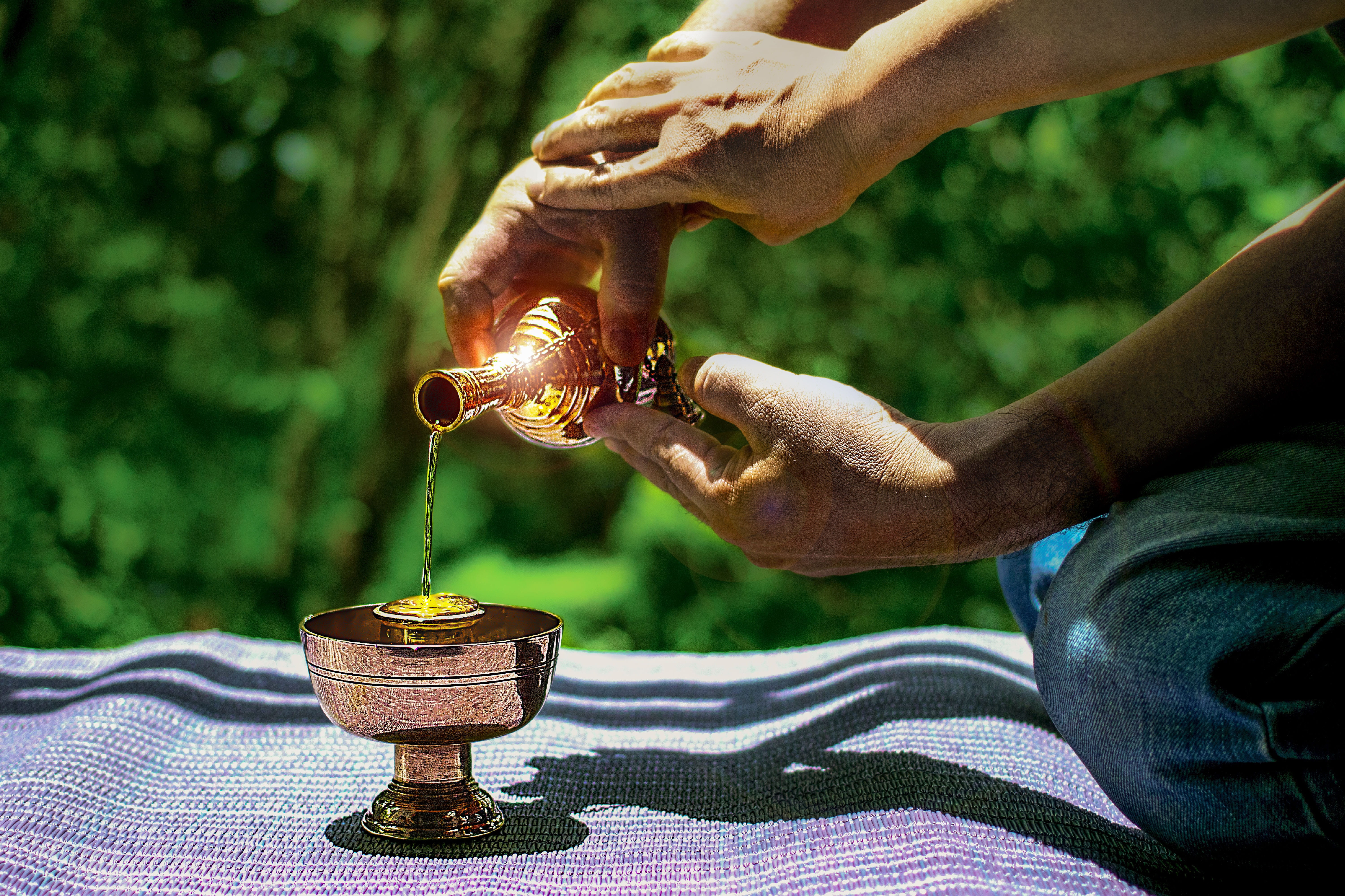 heat - temperature, buddhist, day, religion, focus on foreground, religious, water, pouring water, asian, temple, pouring, adult, theravada buddhism, 5K, HD Wallpaper