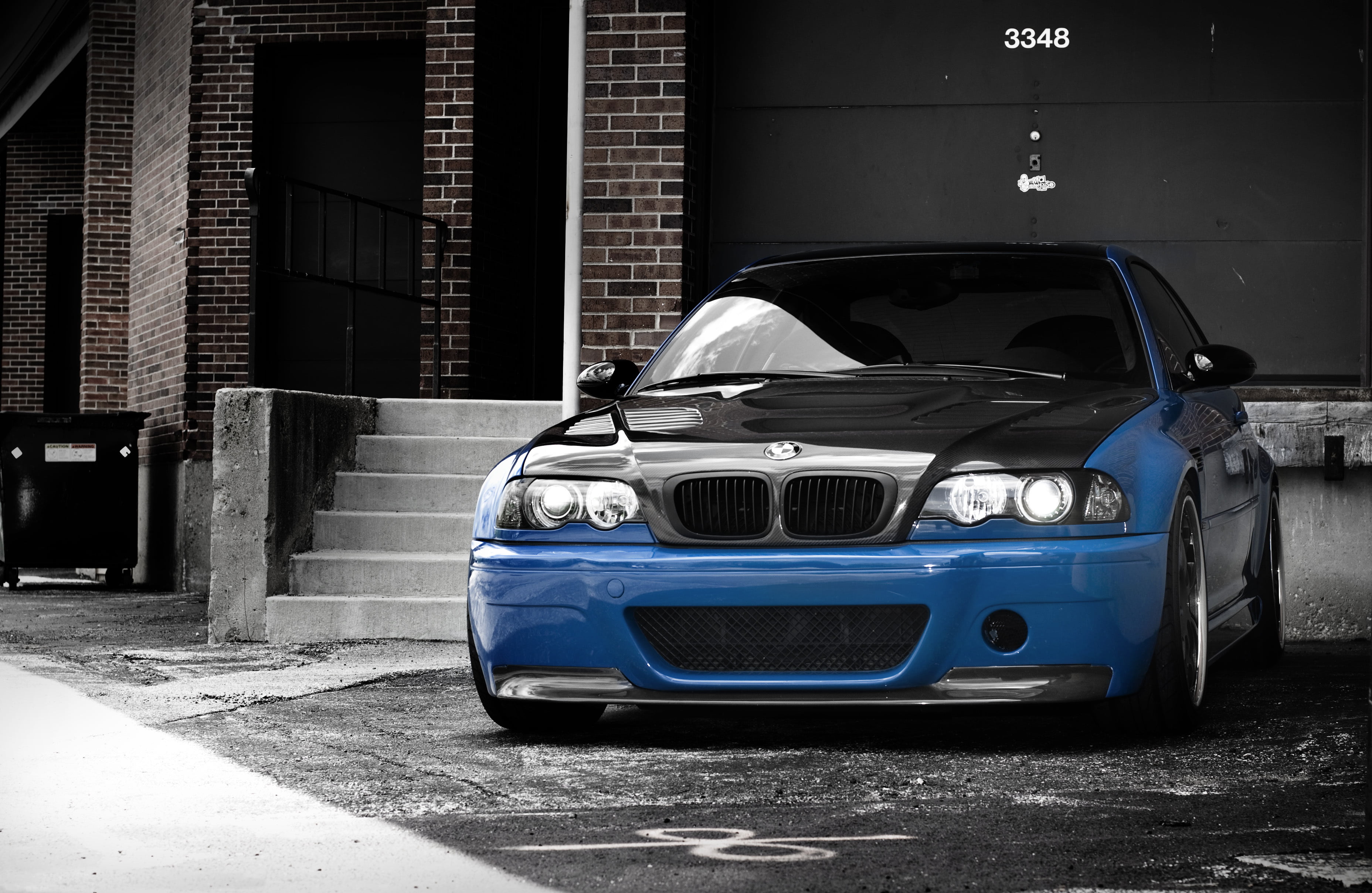 mode of Transport, ladder, car, motor Vehicle, no People, parking Lot, front View, blue, BMW, elegance, small, editorial, day, garage, window, city, building exterior, HD Wallpaper