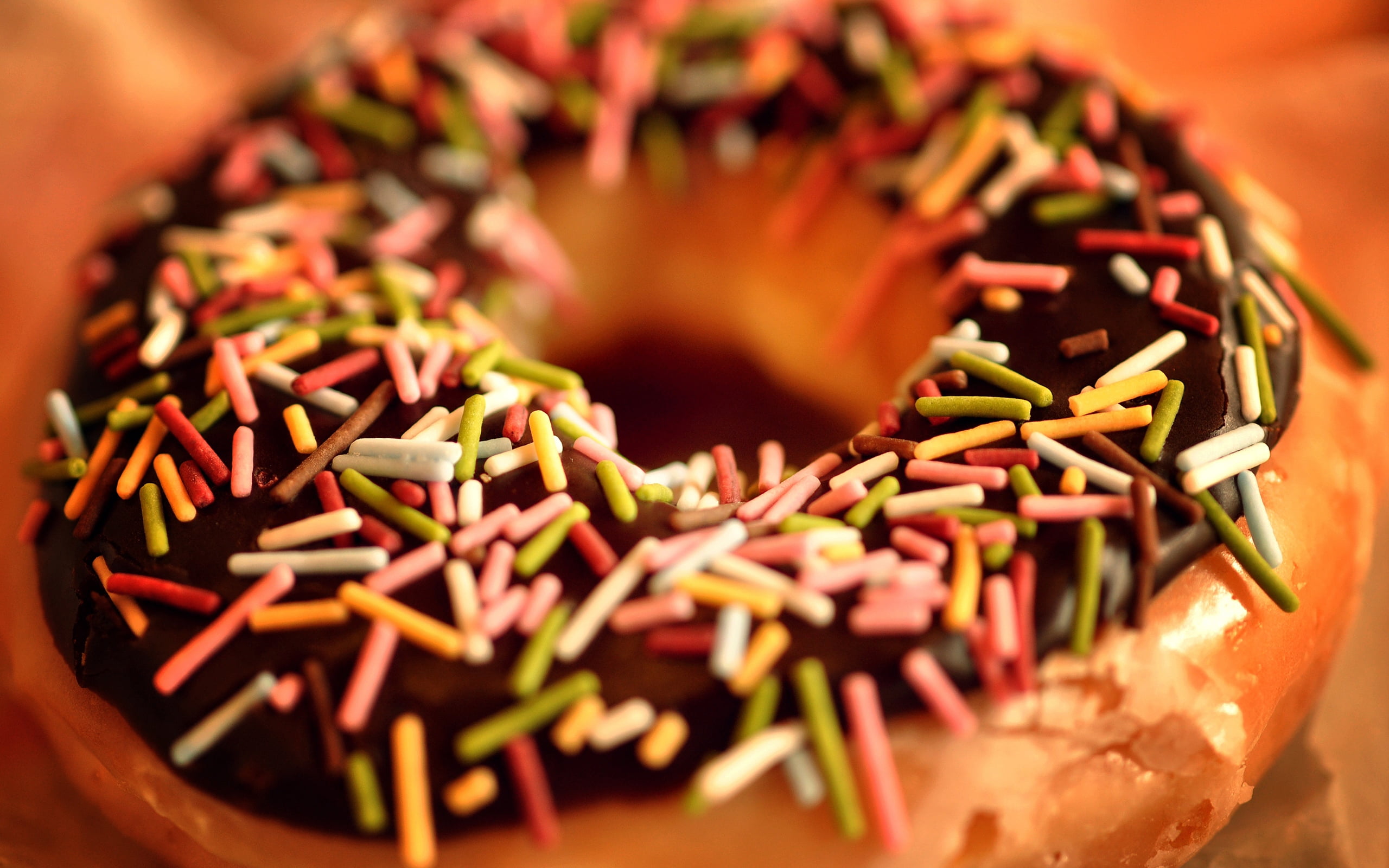 close-up, icing, cigarette, celebration, caramel, sugar, sweet Food, sprinkles, high angle view, pastry, baked, color, donut, glaze, tea leaves, still life, HD Wallpaper