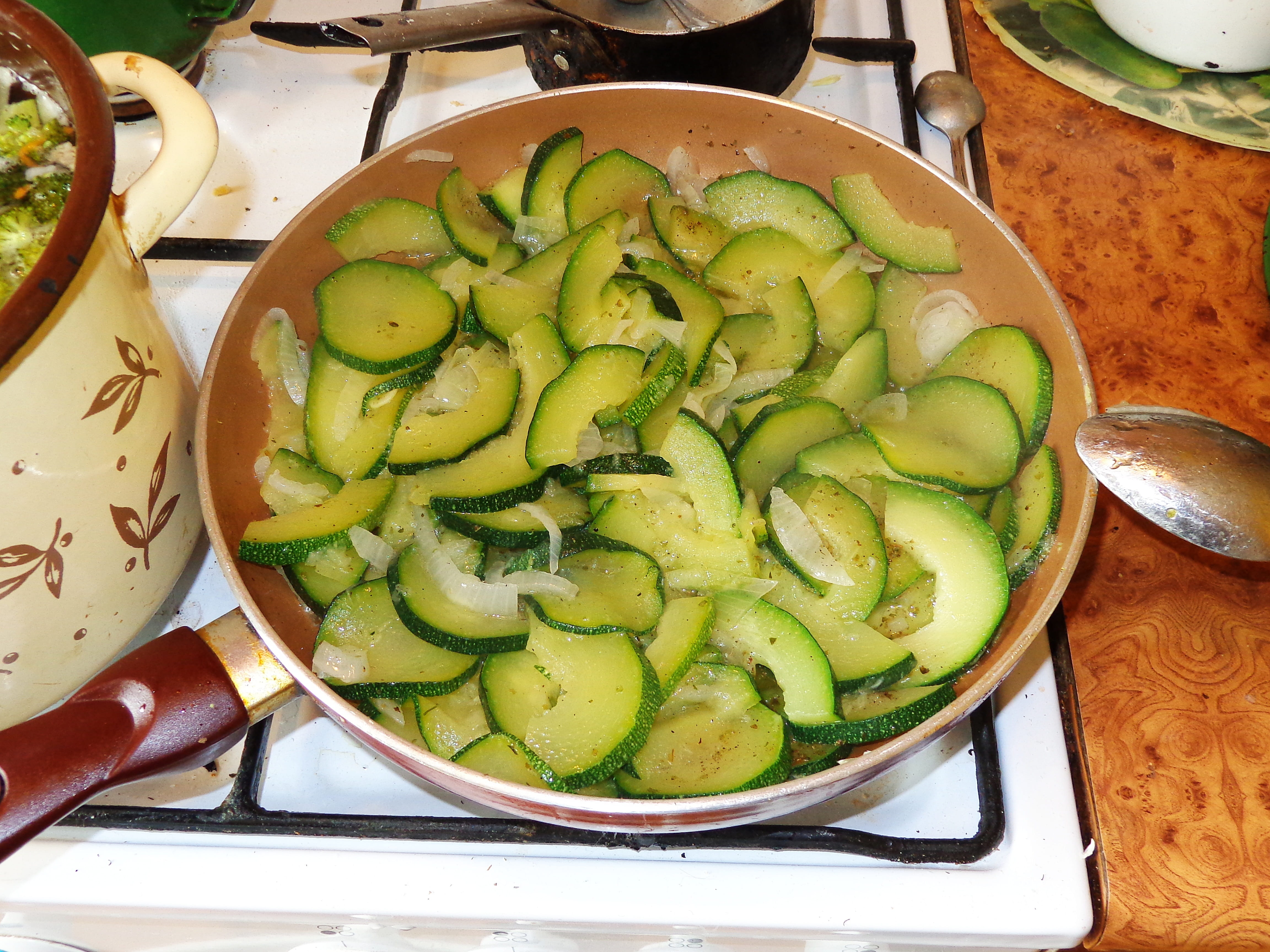 health, nutrition, high angle view, kitchen, natural, food and drink, healthy food, directly above, cook, a healthy diet, taste, spoon, green food, food, HD Wallpaper