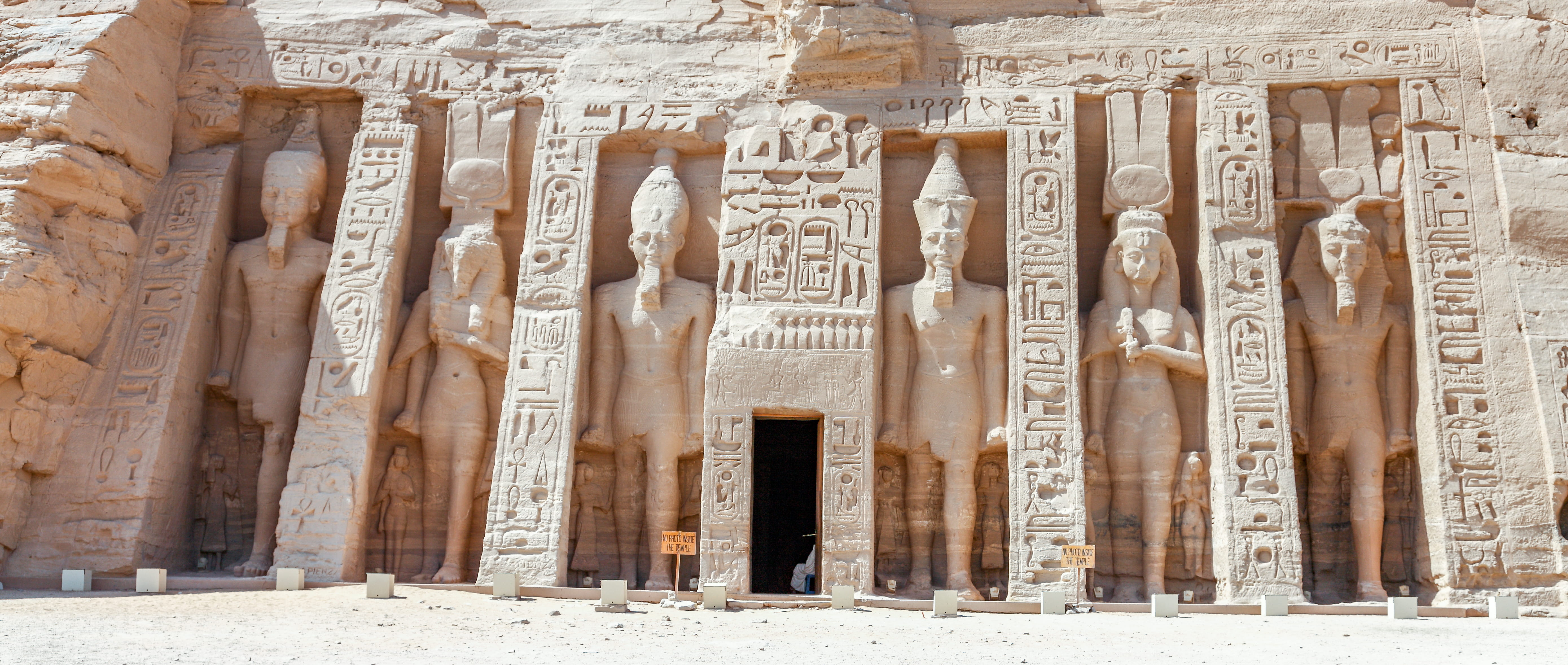 facade, old ruin, tourism, travel destinations, art and craft, architectural column, wall carving, statues, craft, place of worship, low, abu simbel temples, HD Wallpaper