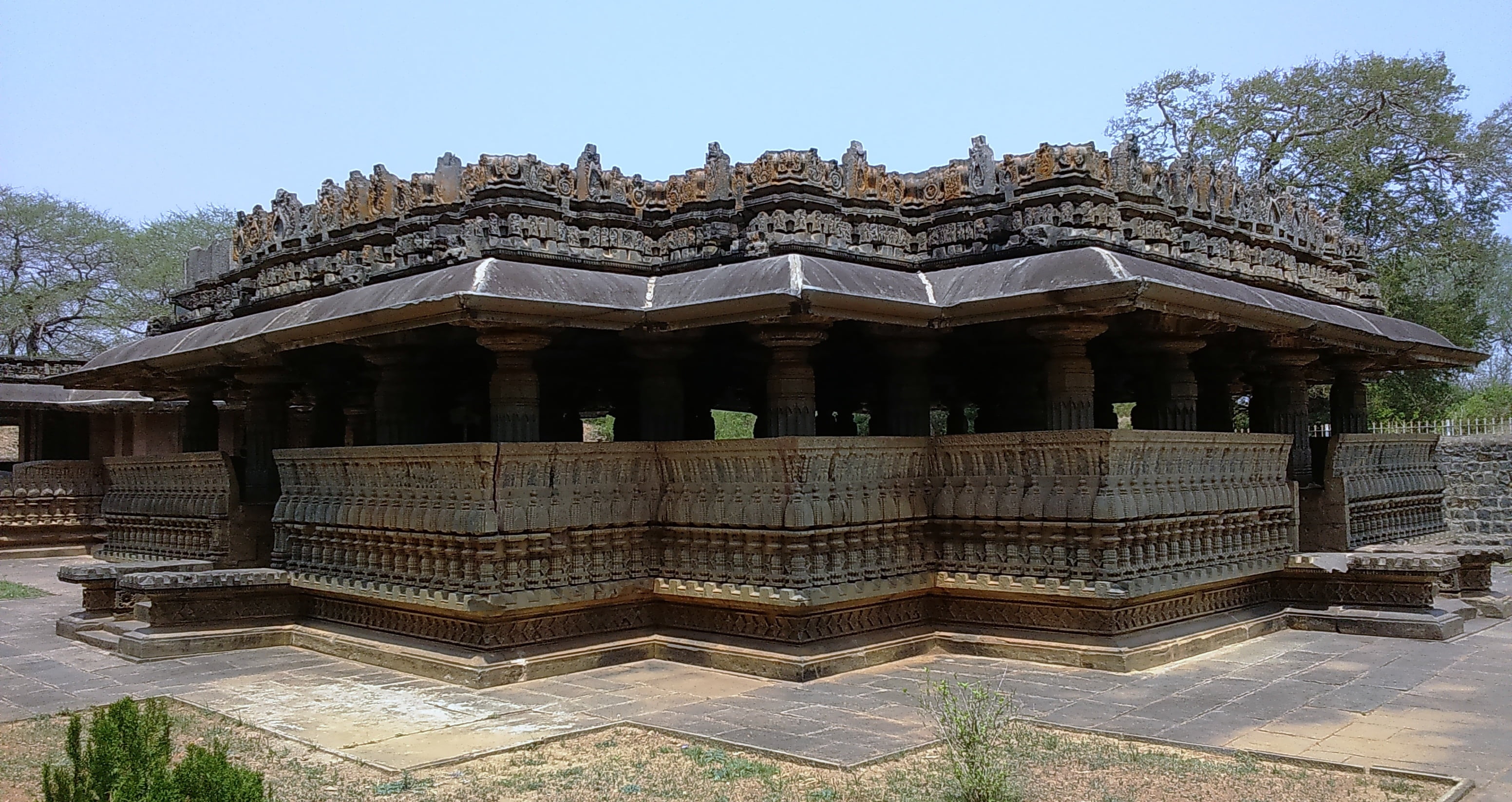 tourism, traditional, hinduism, ancient civilization, nagareswara, 2K, bankapur, history, ancient, india, the past, archeoloical, hindu, tree, no people, HD Wallpaper