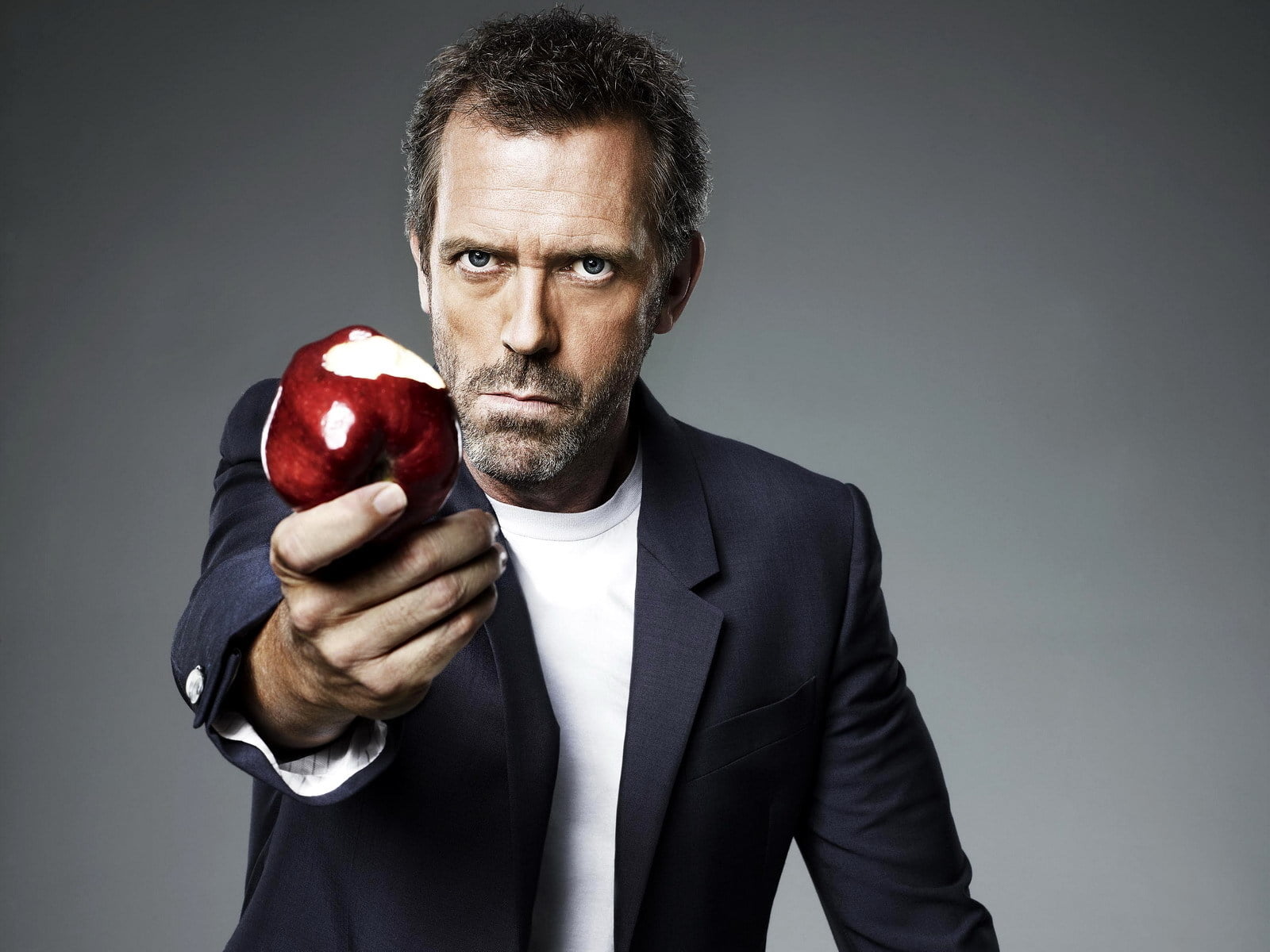 red, s, jacket, males, success, aggression, fruit, manager, 720P, food, concepts, House, notch, healthy Eating, Apple, business, Hugh Laurie, confidence, HD Wallpaper