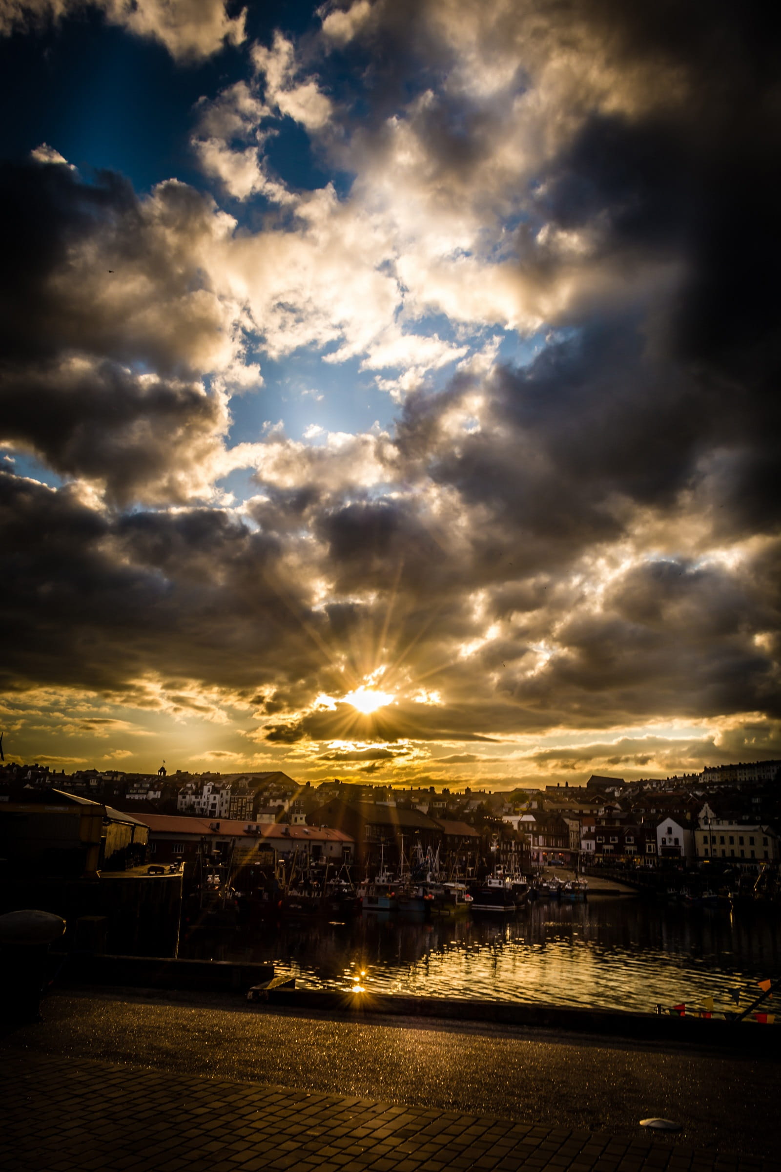 scenics - nature, river, light, cloud - sky, architecture, bay, town, marina, Harbour, pier, tourism, nature, moody, coastline, built structure, clouds, Phone HD Wallpaper