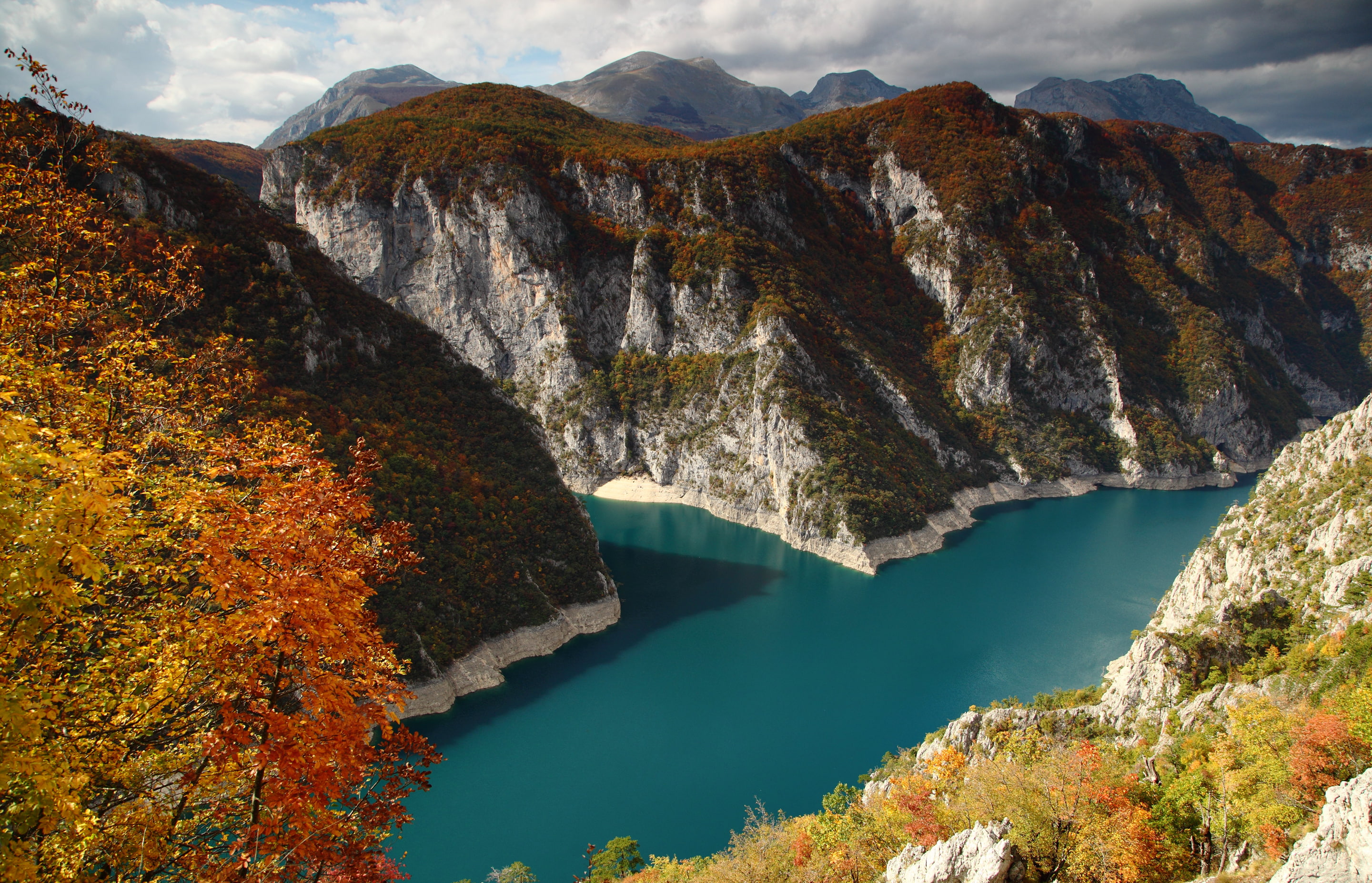 mountains, covered, 2K, grass, The Piva lake, green, Montenegro, autumn, HD Wallpaper