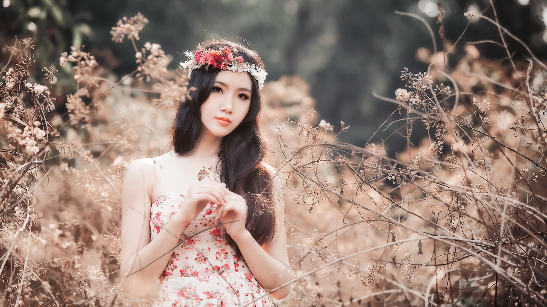 between temperament pretty beauty, temperament, beauty, beautiful, pretty, 1080P, forests, flowers, HD Wallpaper