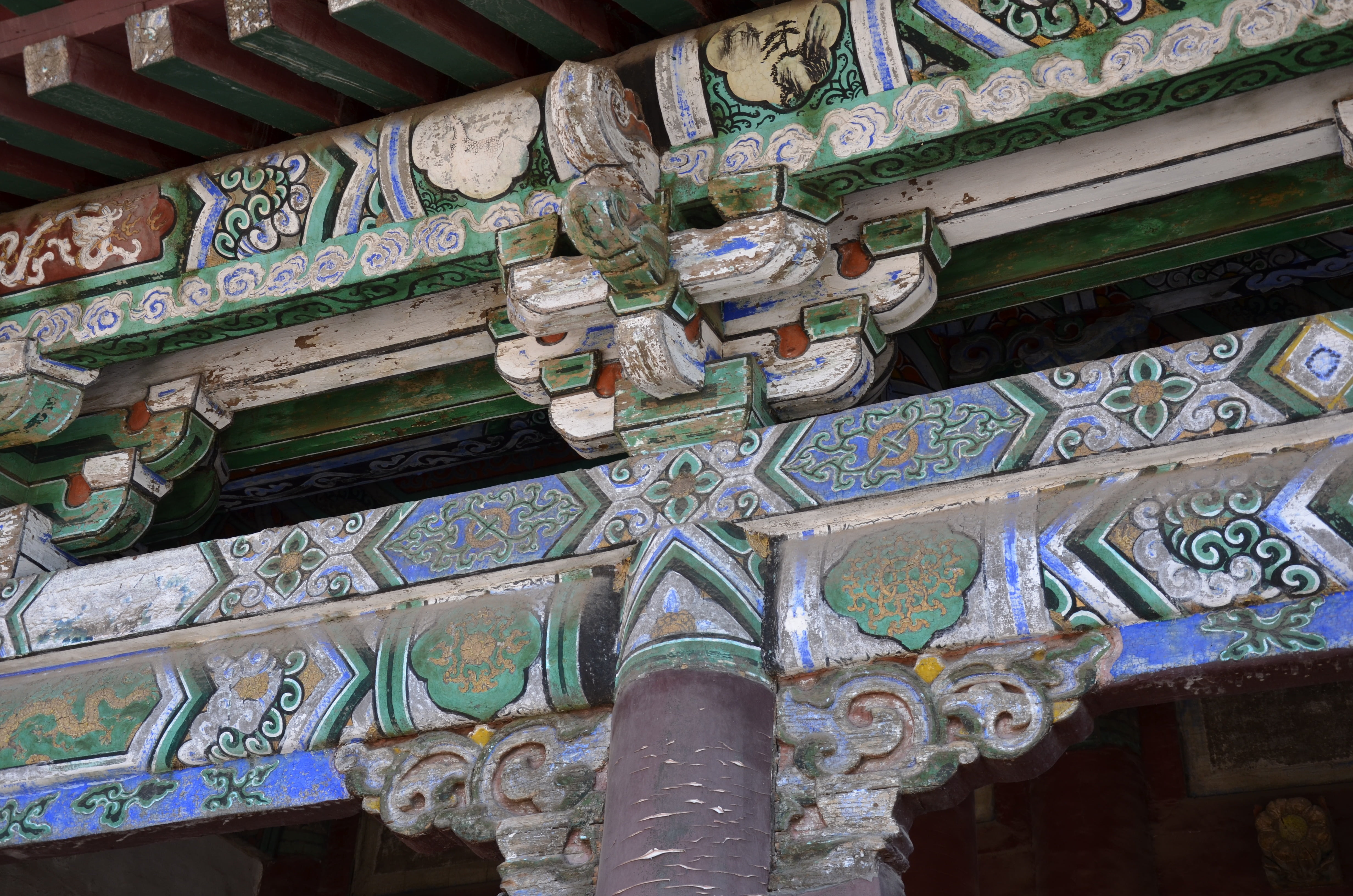 art and craft, floral pattern, architectural column, creativity, belief, craft, built structure, low angle view, place of worship, ancient, architecture, HD Wallpaper
