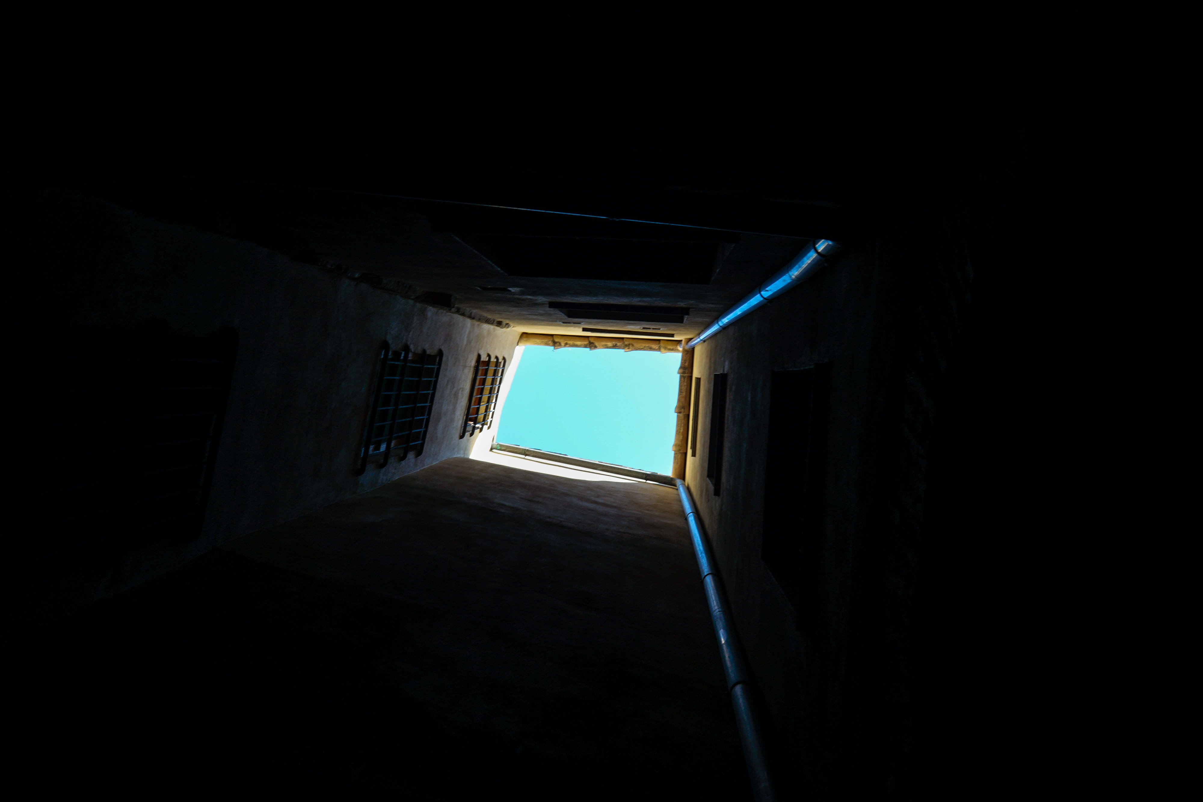 frame, nature, copy space, architecture, built structure, 4K, light at the end of the tunnel, sky, dark, day, wall - building feature, building, doorway, HD Wallpaper
